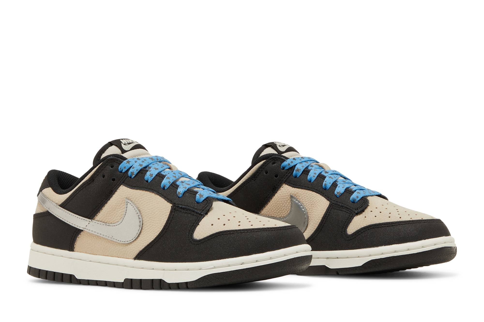 Wmns Dunk Low 'Starry Laces' - 8