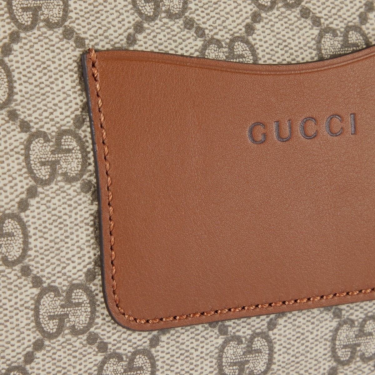 GG Emblem small crossbody bag - 5