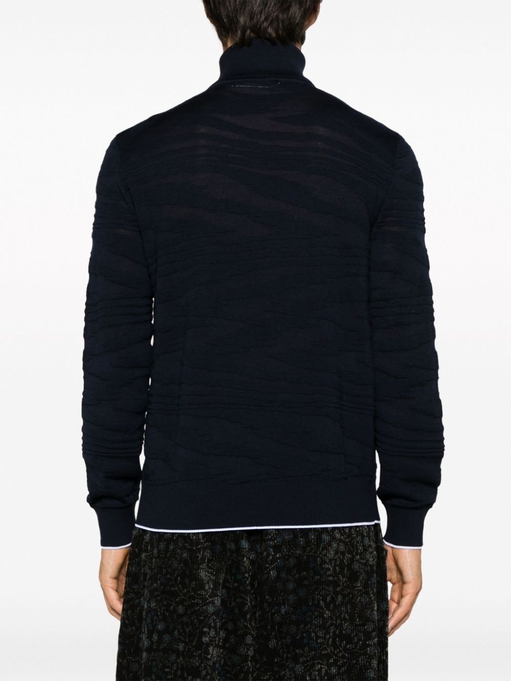 zigzag print roll-neck jumper - 4