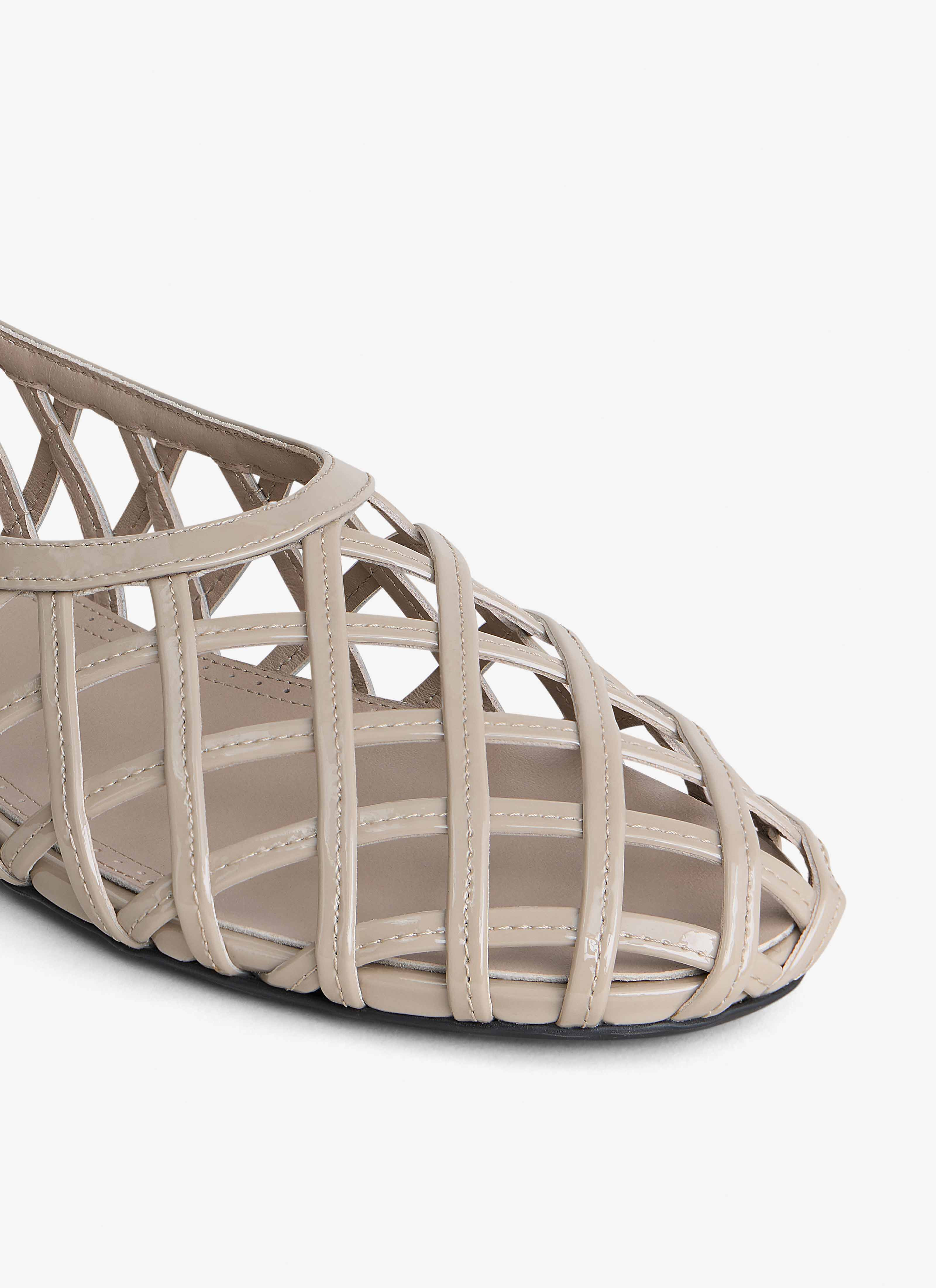 CAGE BALLET FLATS IN PATENT CALFSKIN - 5