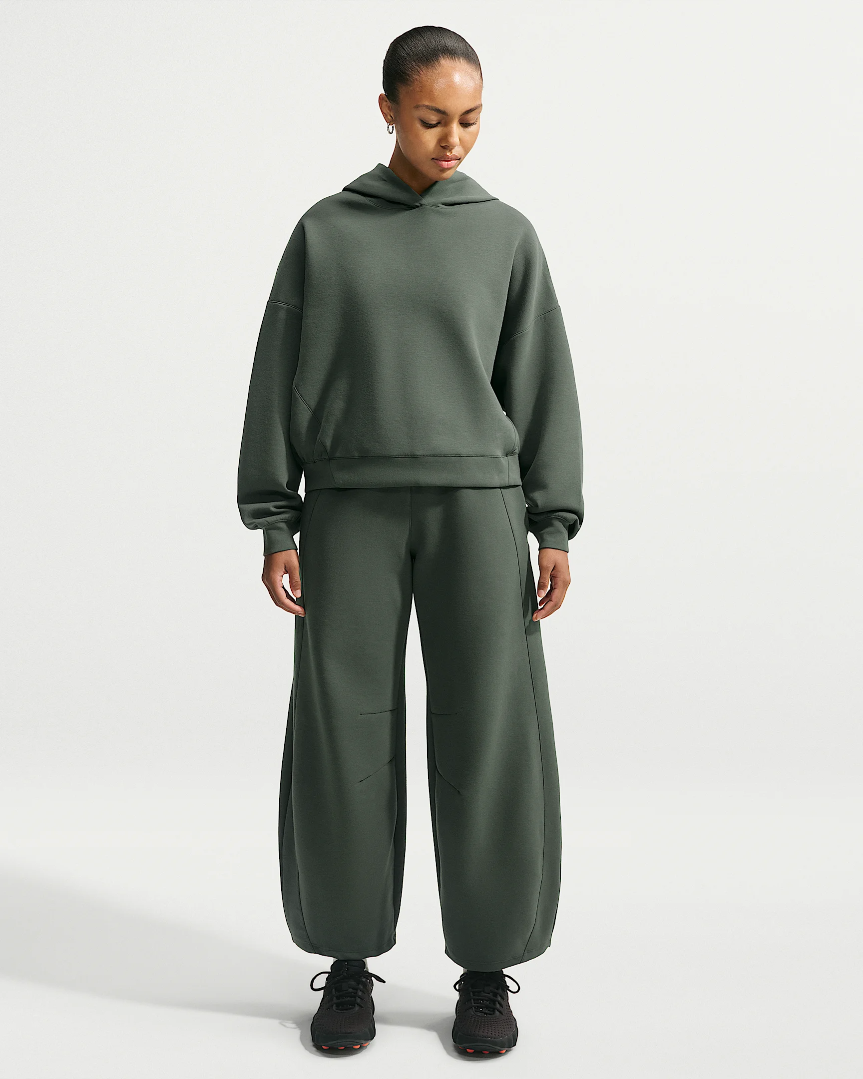 Nike 24.7 ImpossiblySoft Women's High-Waisted Wide-Leg Pants - 1