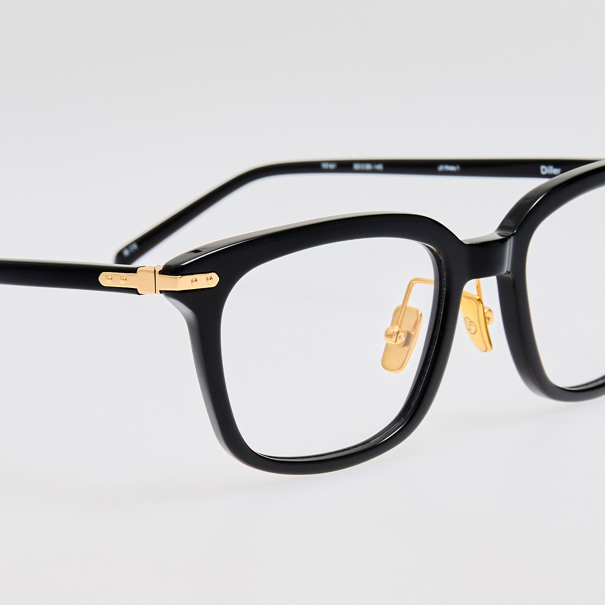 Diller Optical in Black - 4
