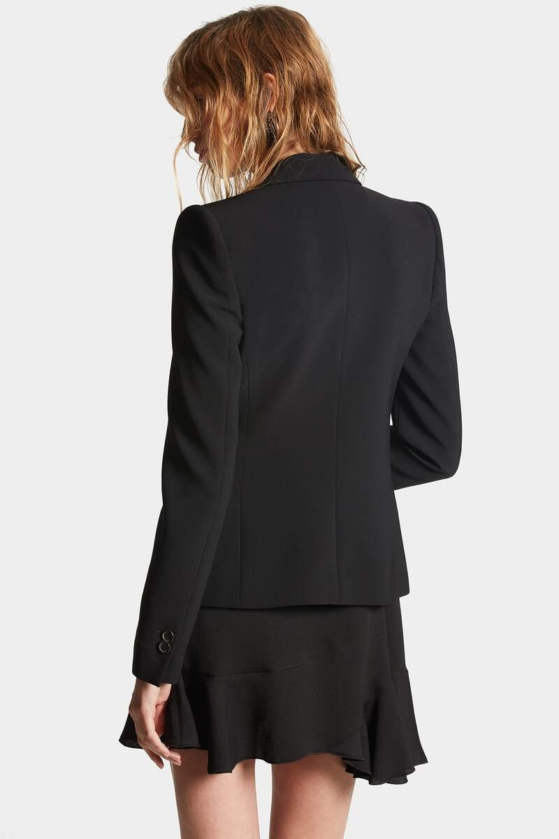 24/7 BLAZER 4