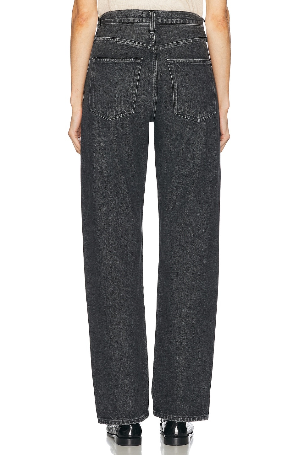 Kelly High Rise Relaxed Straight - 4
