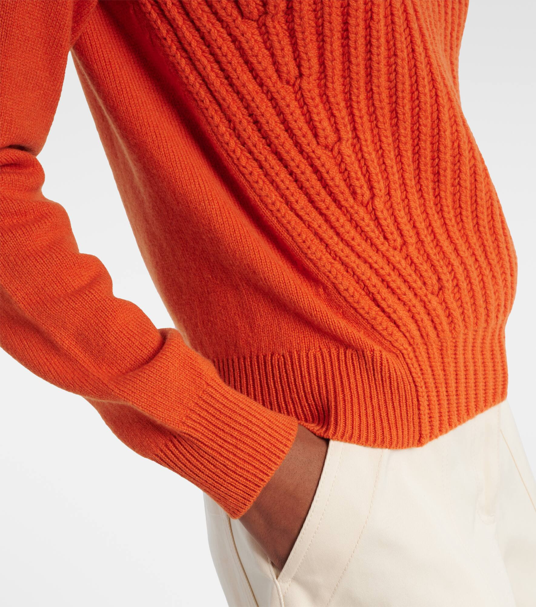Ribbed-knit wool and cashmere sweater - 5