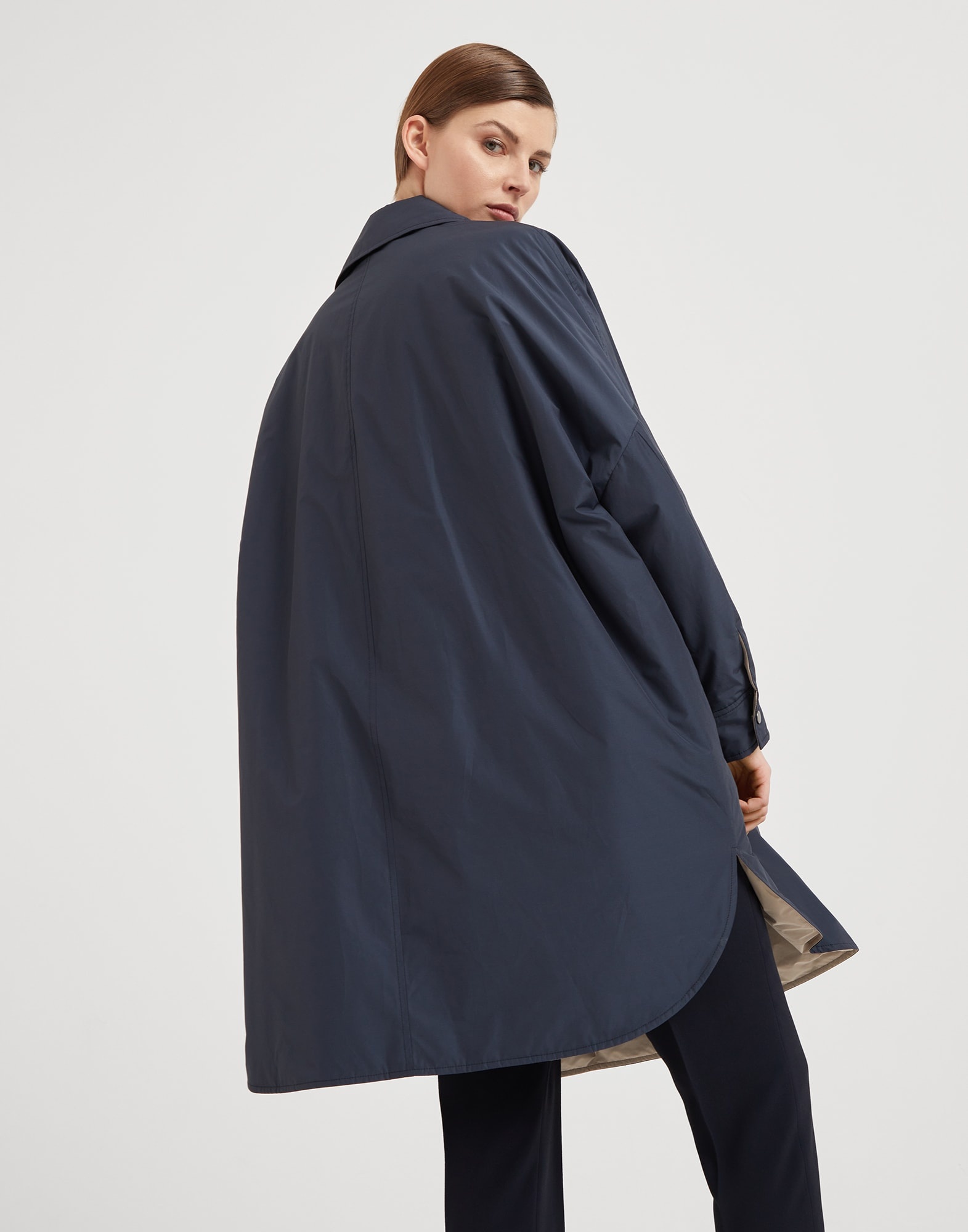 Water-resistant taffeta outerwear jacket with Thermore® padding and shiny zipper pull - 2