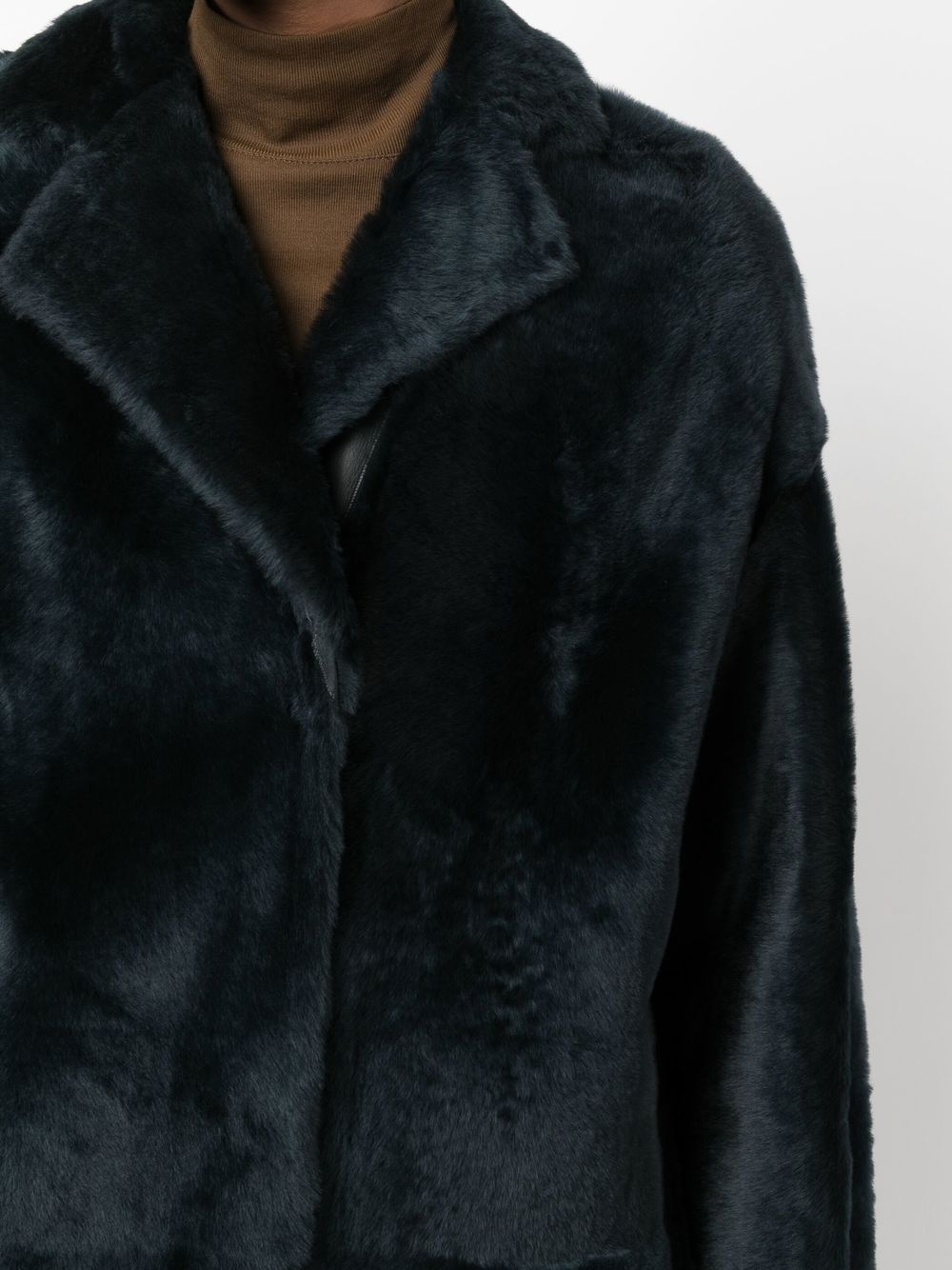 oversized shearling coat - 5