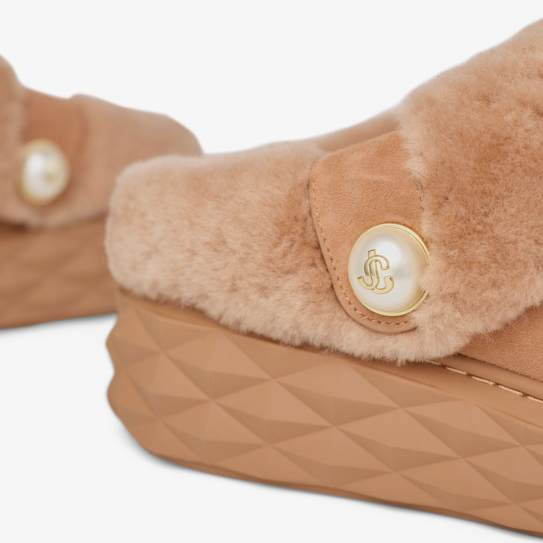 Diamond Maxi Mule F
Toffee Suede Mules with Shearling - 3