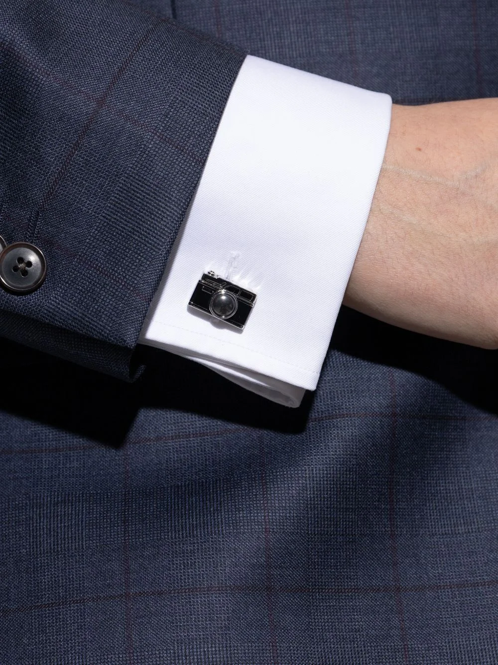 camera-motif cufflinks - 1