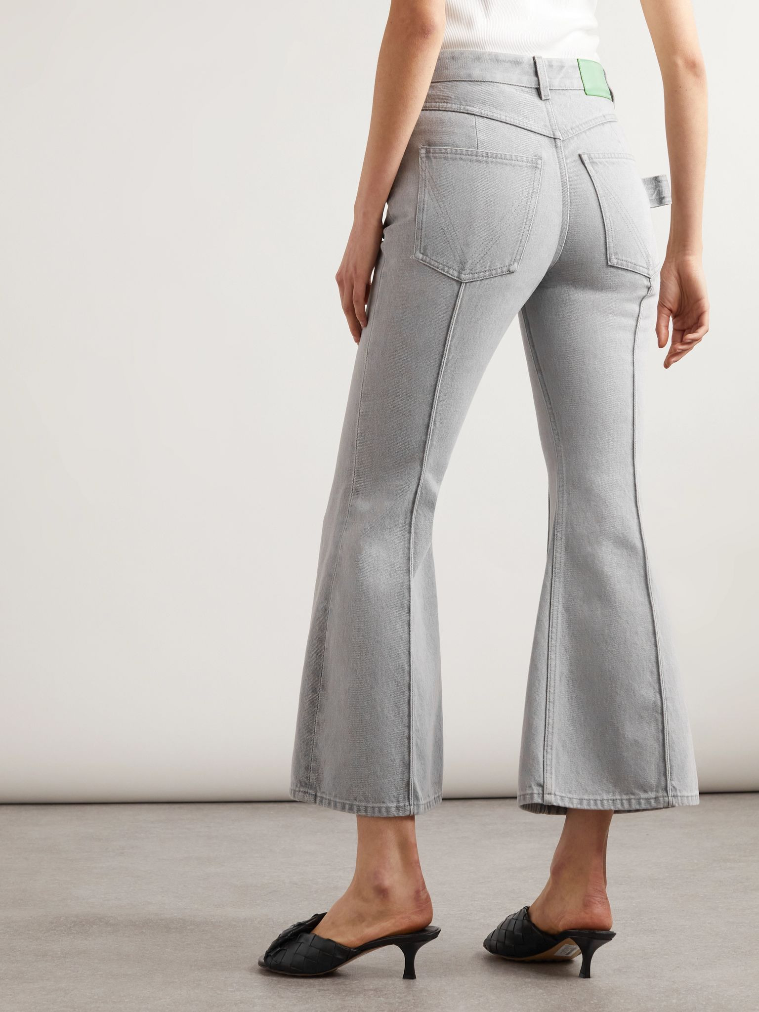 Cropped high-rise flared jeans Light gray - 3