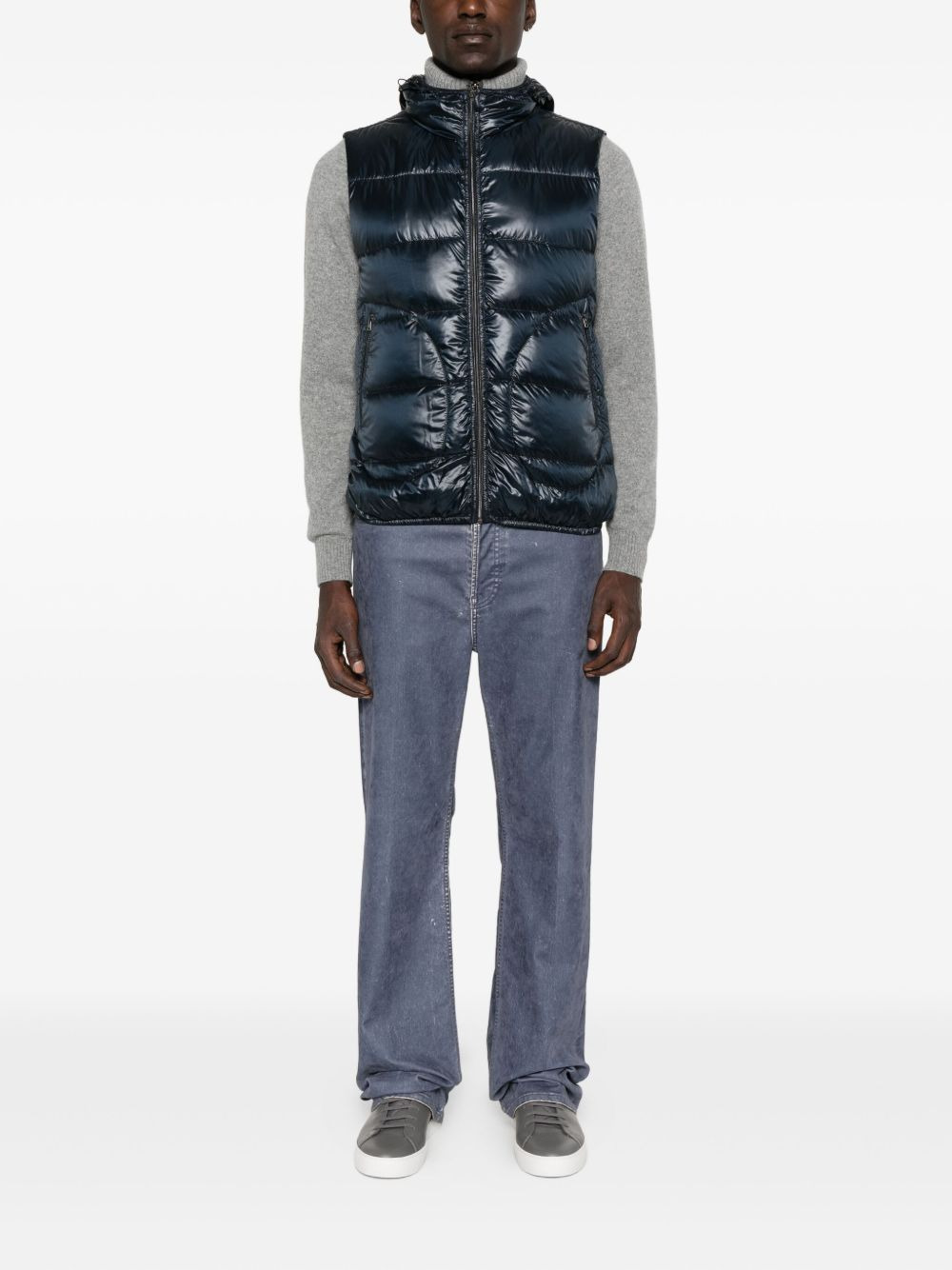 hooded quilted gilet - 2
