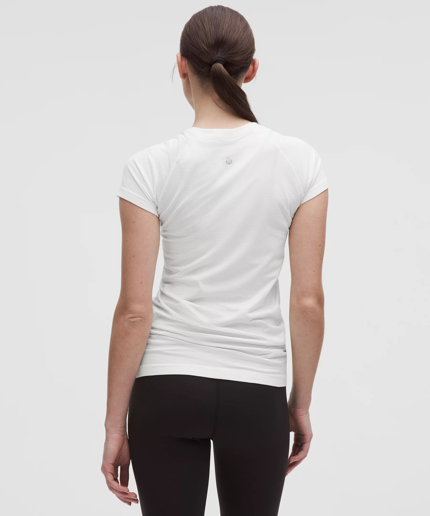 Swiftly Tech Short-Sleeve Shirt 2.0 - 3