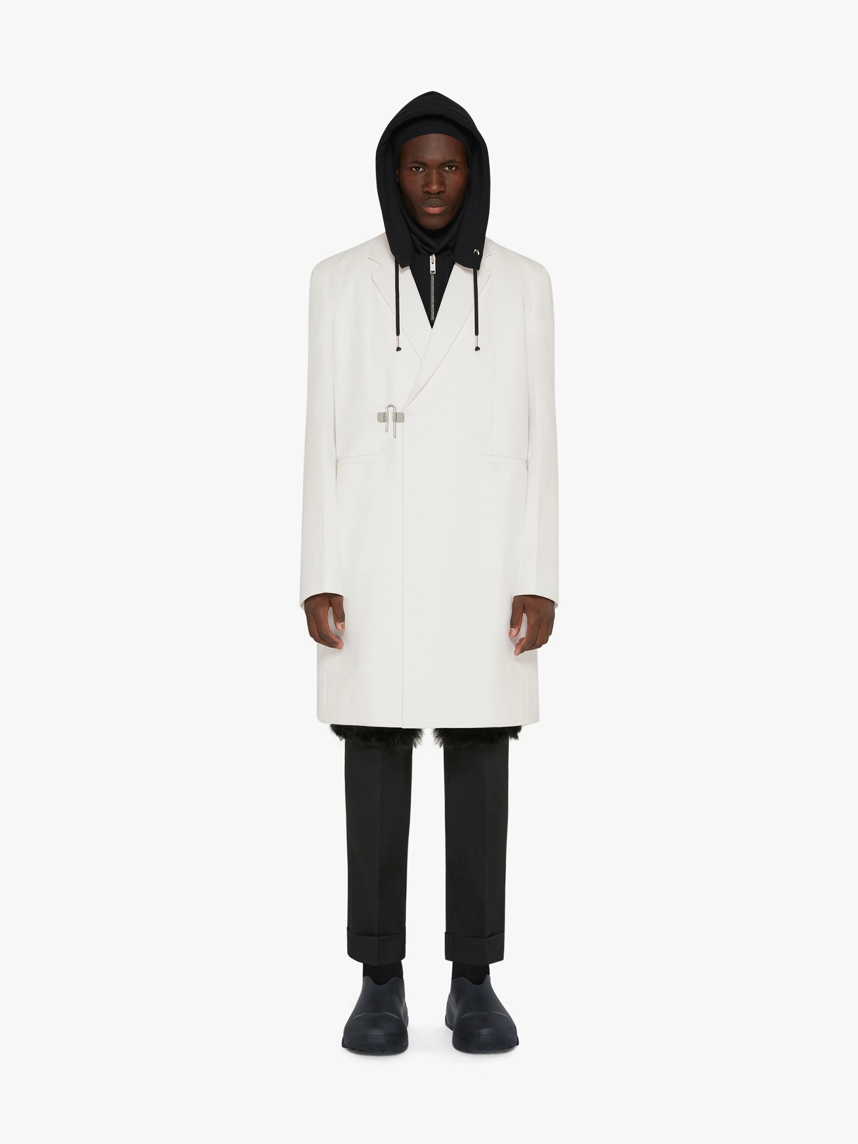 COAT IN TECHNICAL WOOL WITH PADLOCK - 2