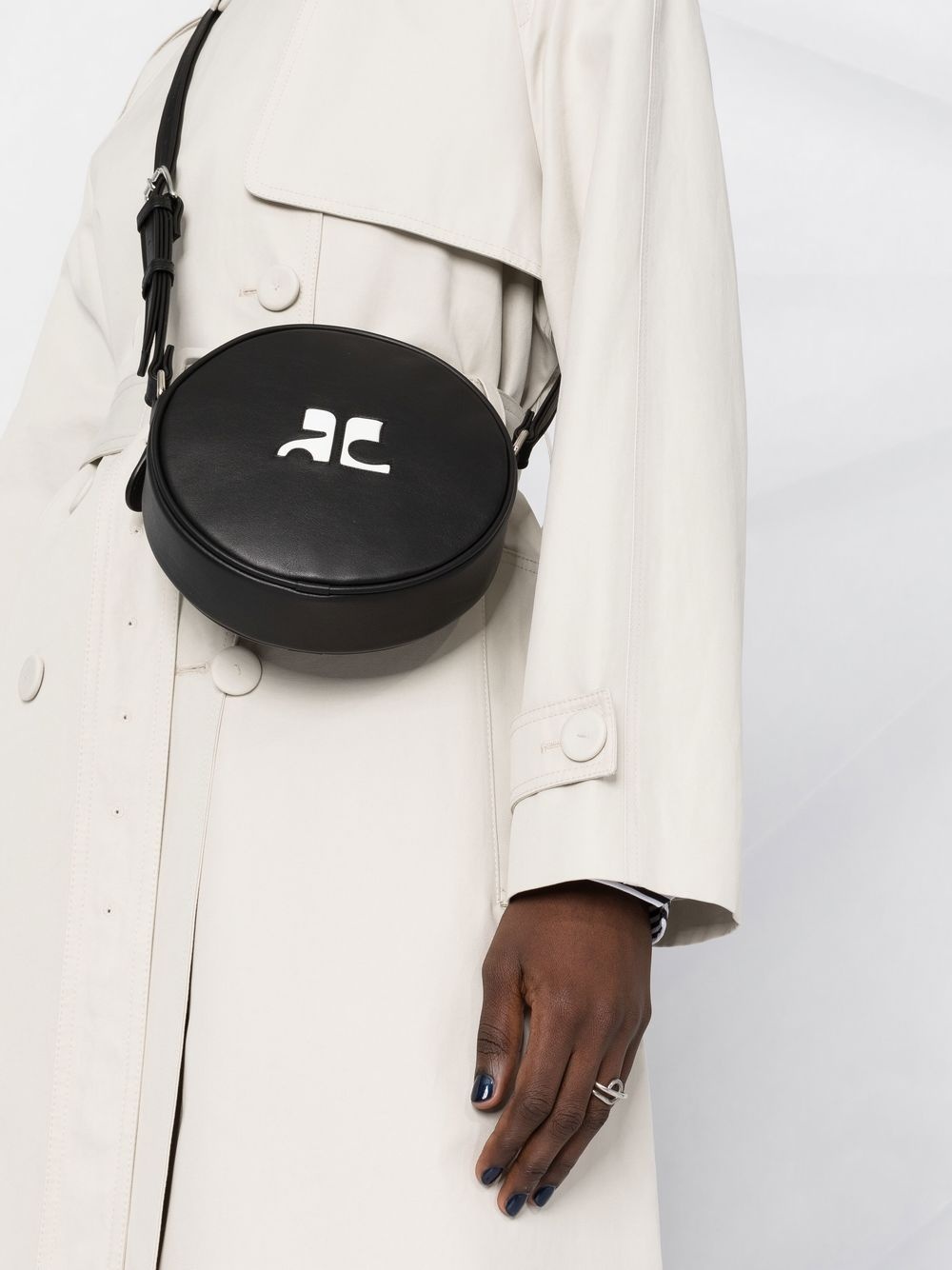 logo-embossed rounded crossbody bag - 3