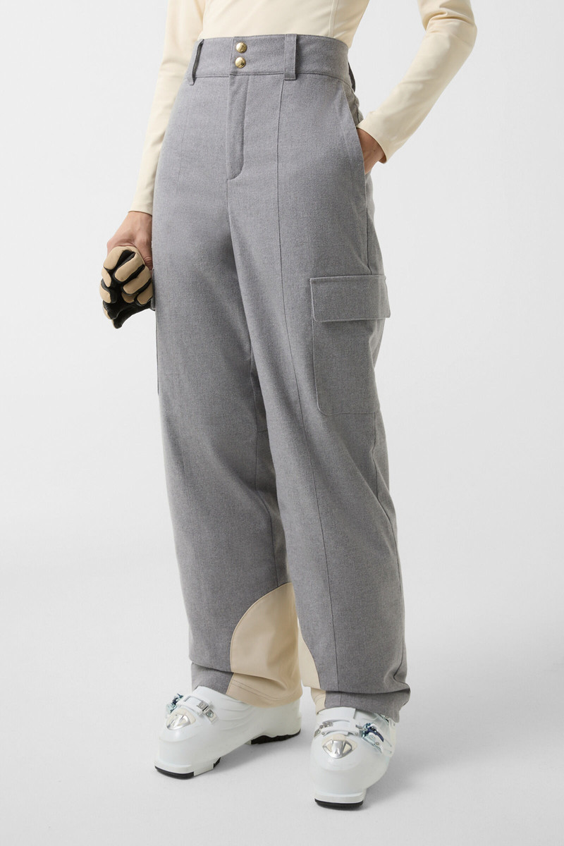 Luca cargo ski pants in Gray 2