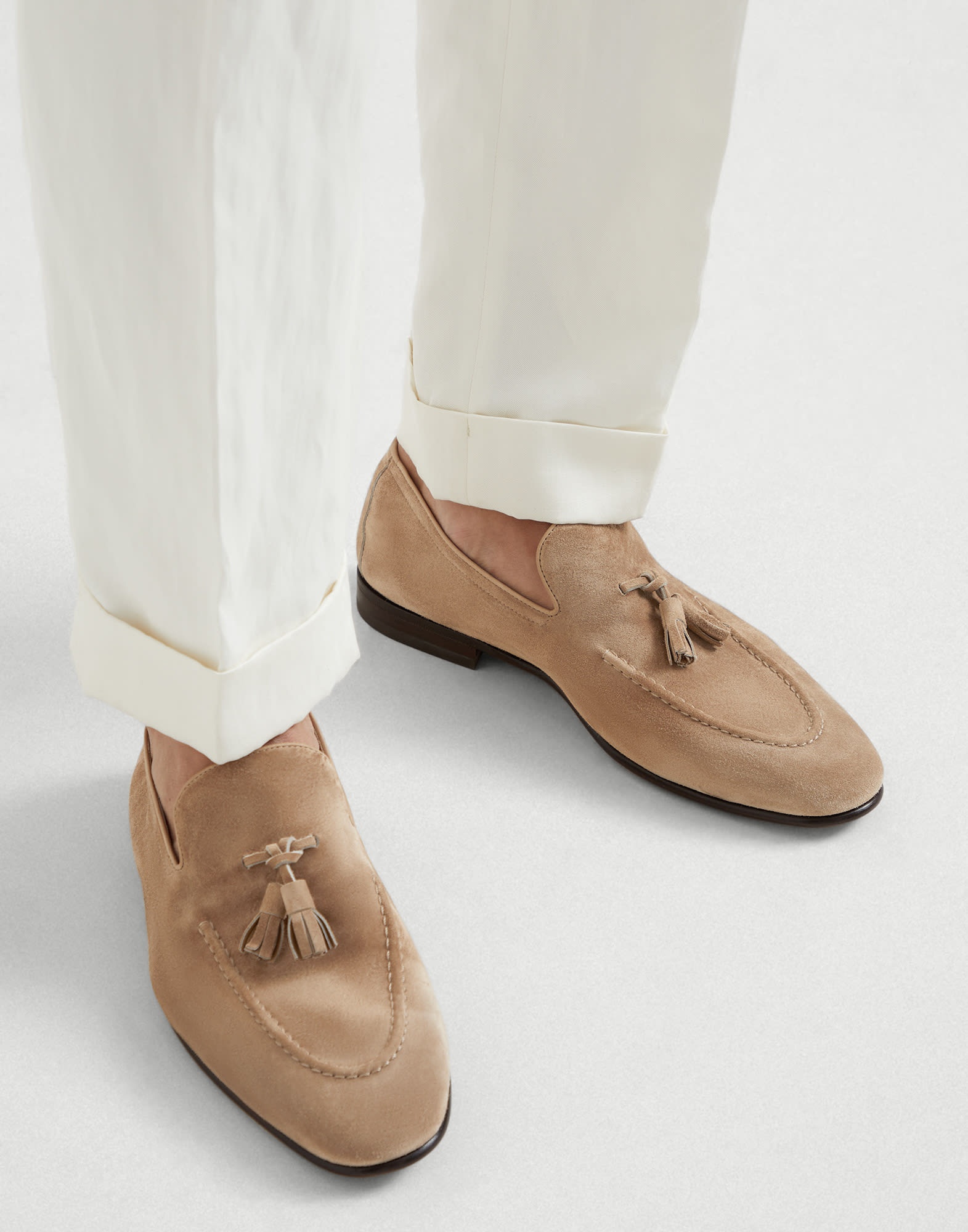 Suede soft loafers with tassels - 4