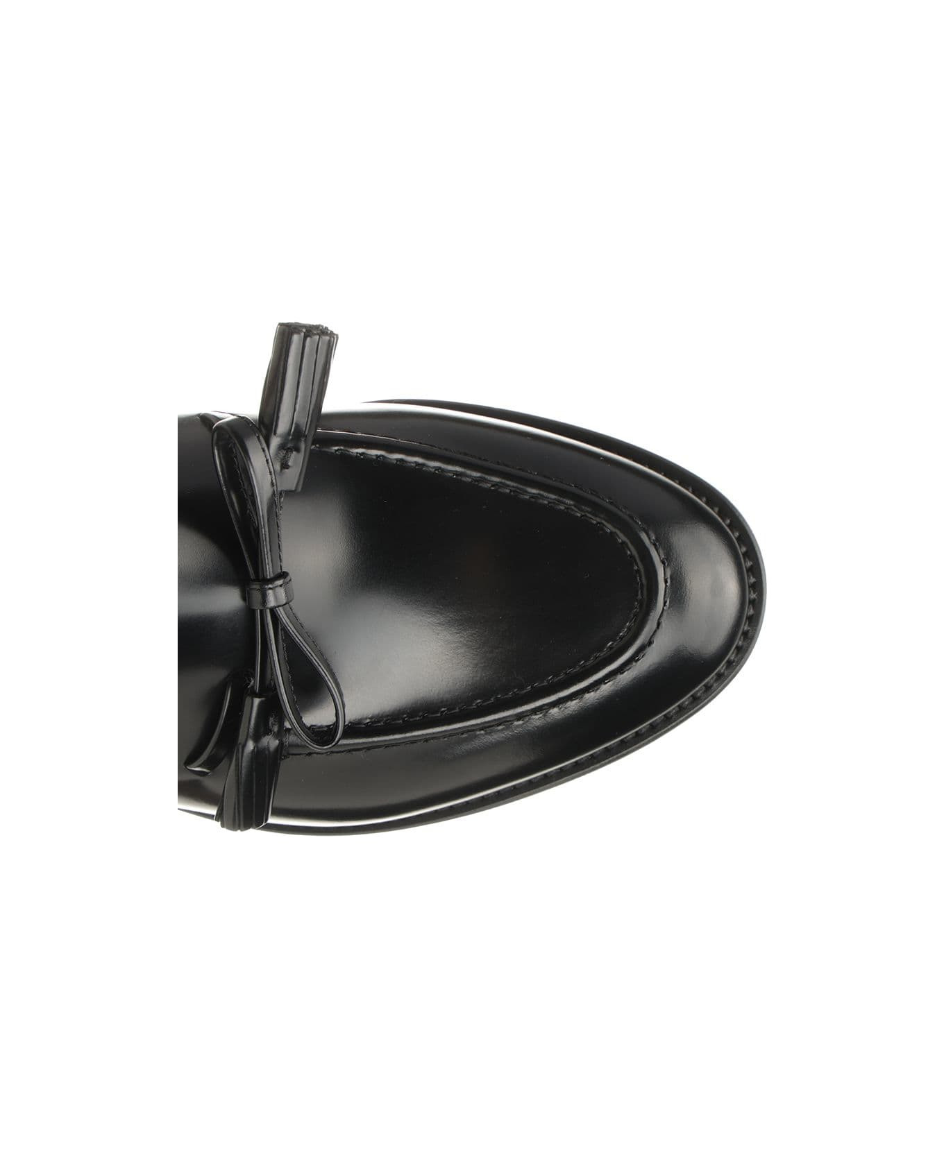 Bowshire Moccasin In Shiny Calfskin - 4