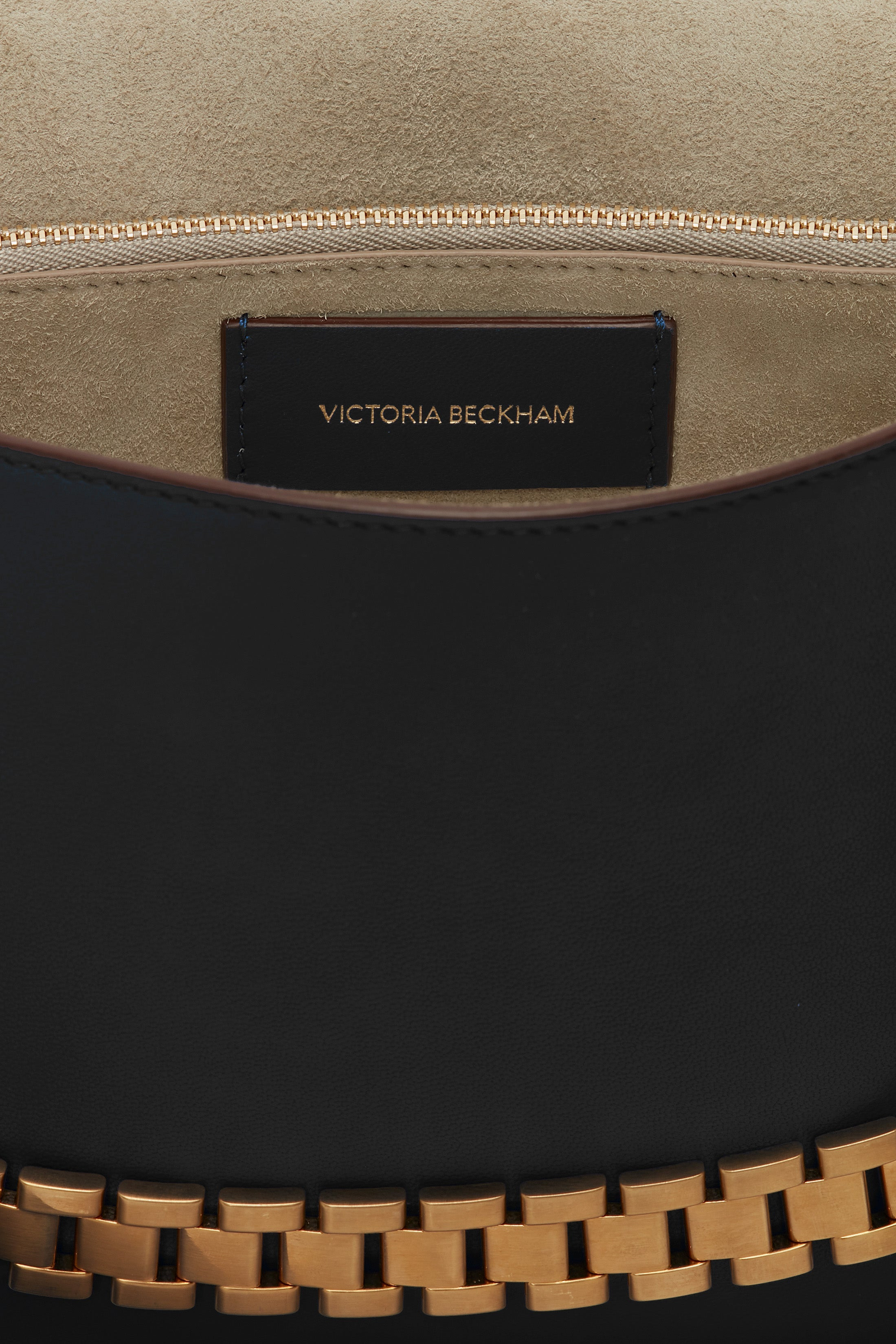 Chain Pouch with Strap In Black Leather - 6