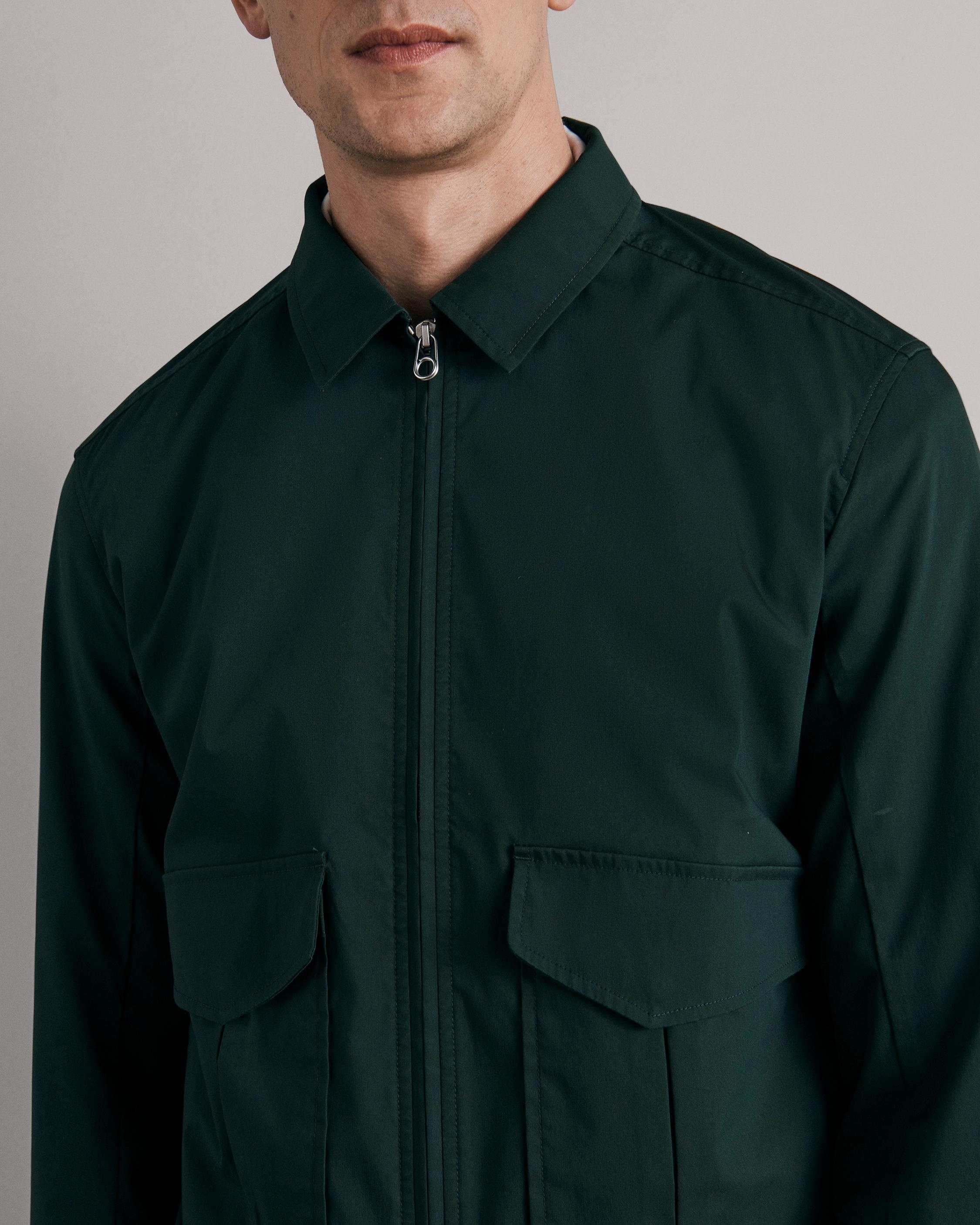 Pump Paperweight Cotton Jacket
Classic Fit Jacket - 6