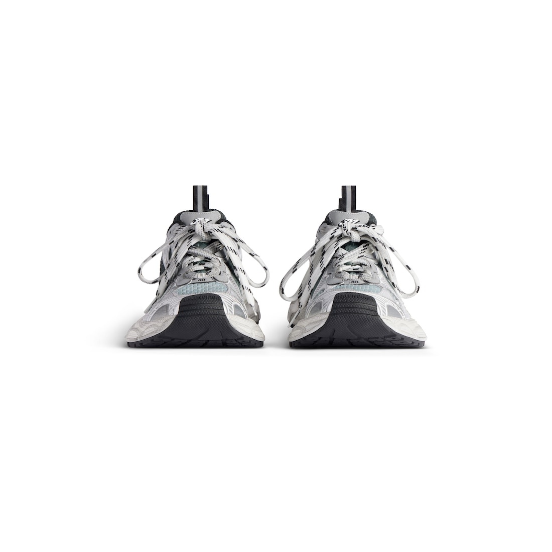 Women's 3xl Gradient Sneaker  in Black/grey/white - 3