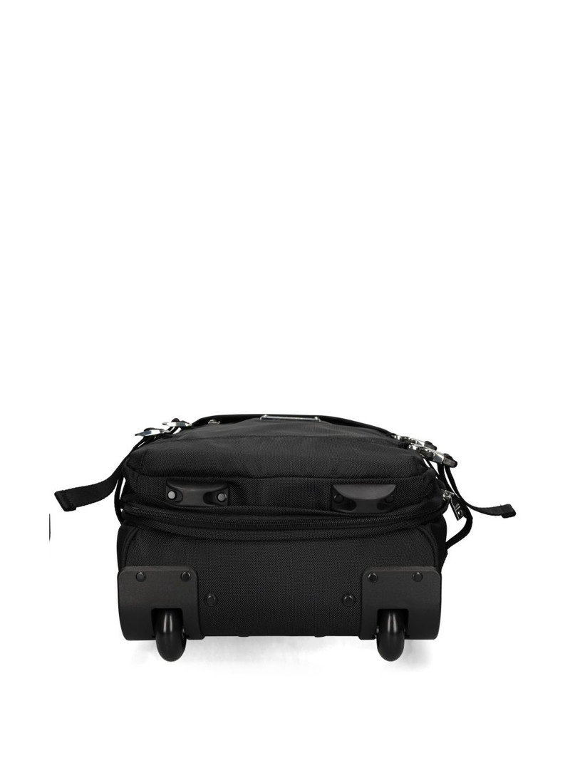 logo plaque luggage 4