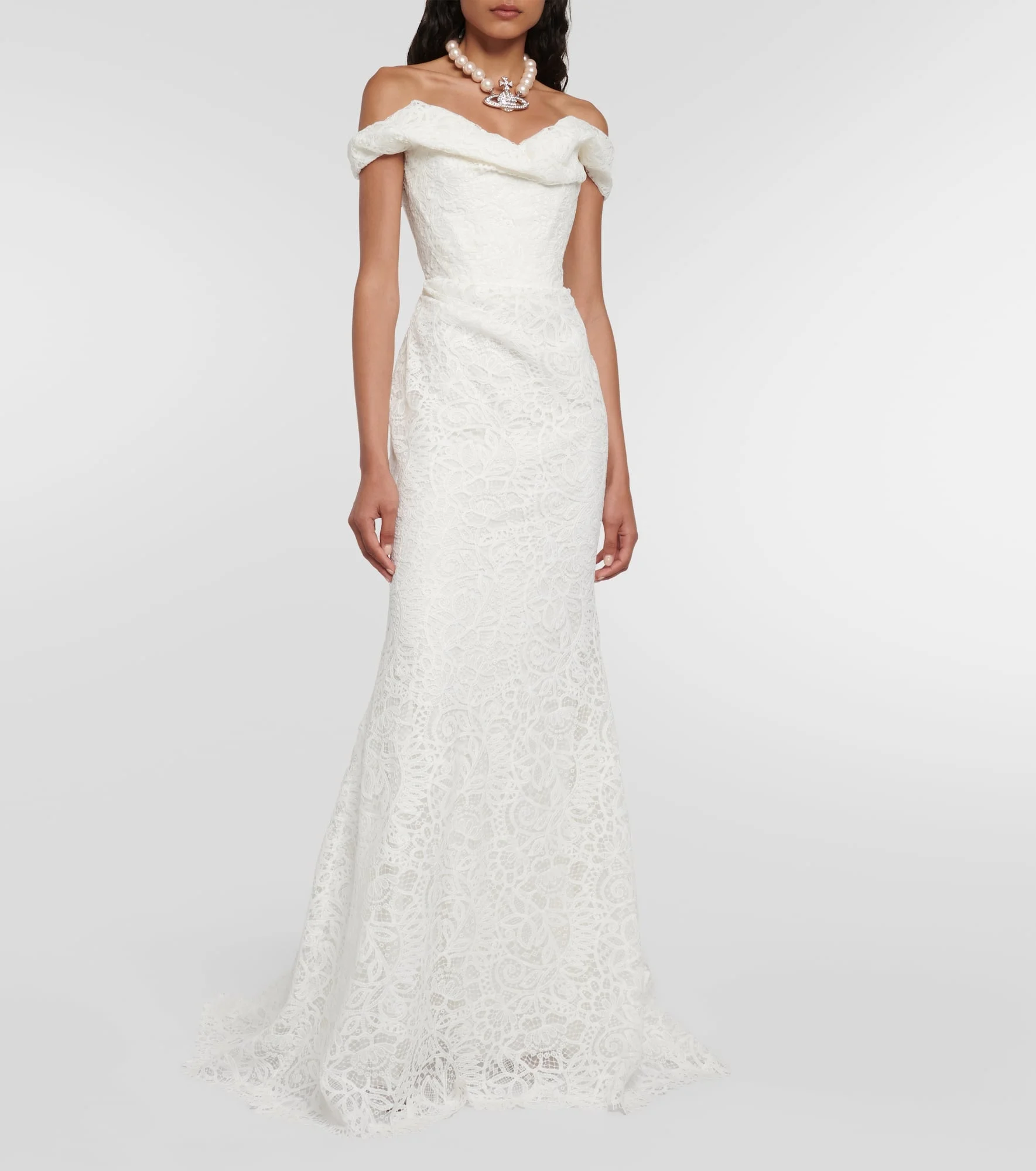 Vivienne Westwood Bridal Nova Cora off-shoulder lace gown | REVERSIBLE Vivienne Westwood Bridal Nova Cora off-shoulder lace gown | REVERSIBLE