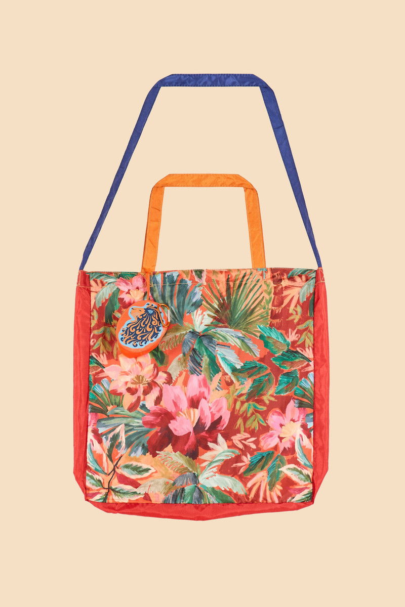 FARM RIO Leo Zodiac Ecobag outlook