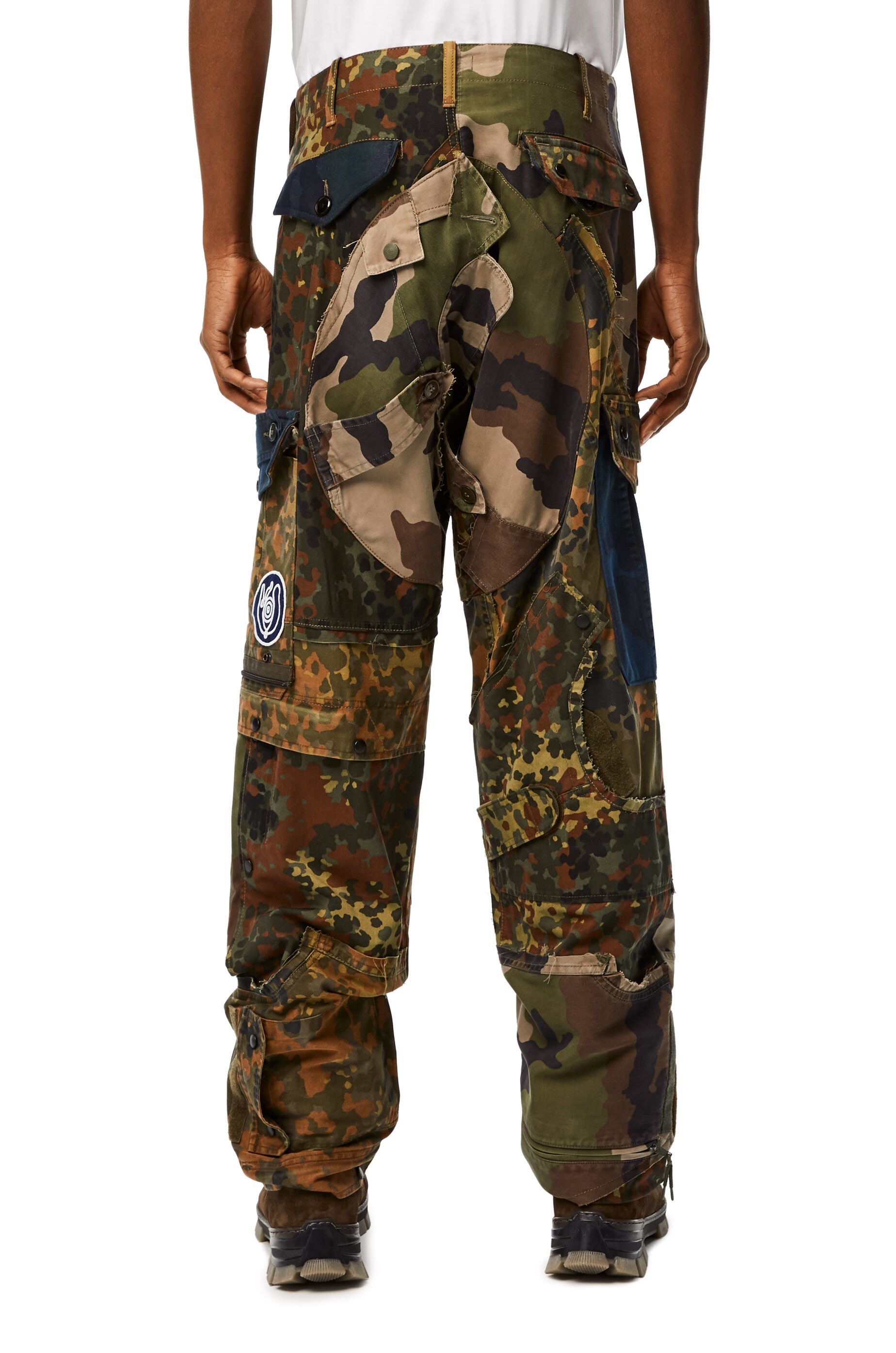 Camouflage cargo trousers in cotton and polyester - 4