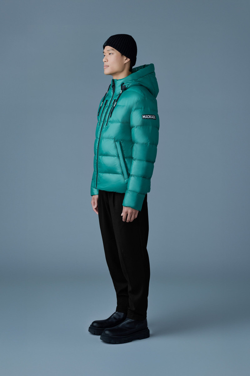 VICTOR lustrous light down jacket with hood for men 3