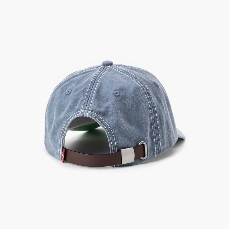 Levi's VINTAGE SPORT CAP outlook