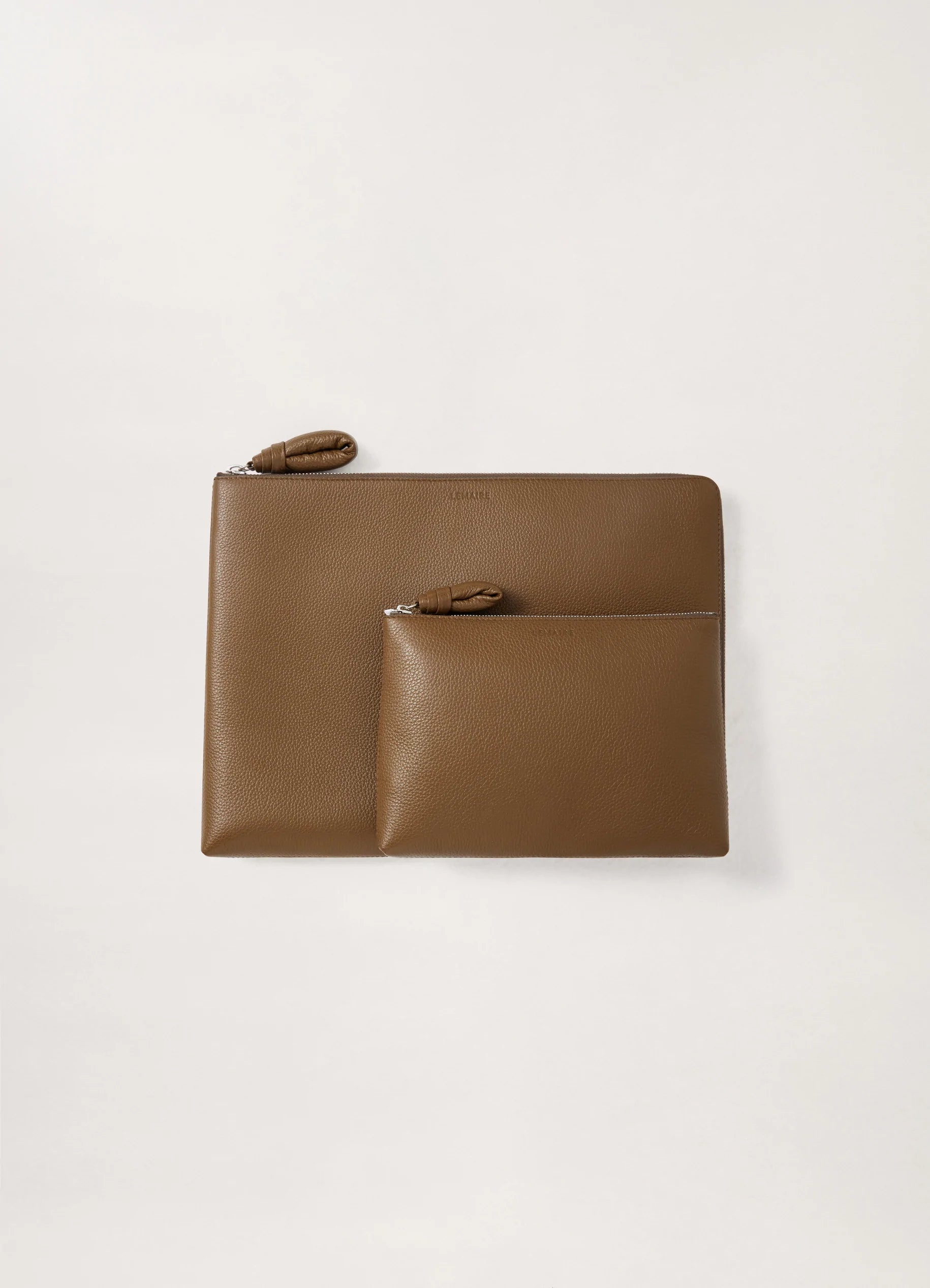 DOCUMENT HOLDER
SOFT GRAINED LEATHER - 2