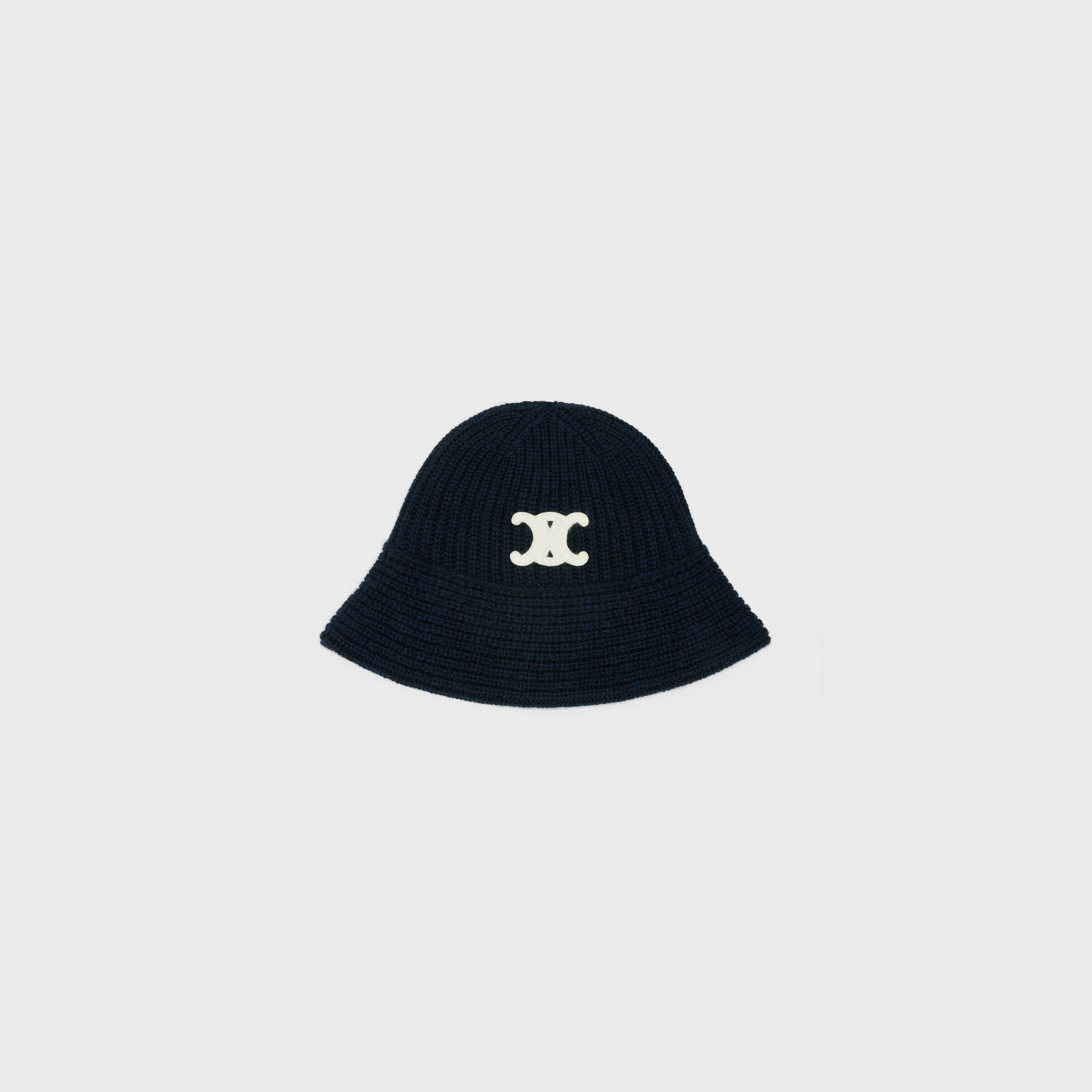 CLOCHE BUCKET HAT IN SEAMLESS CASHMERE - 1