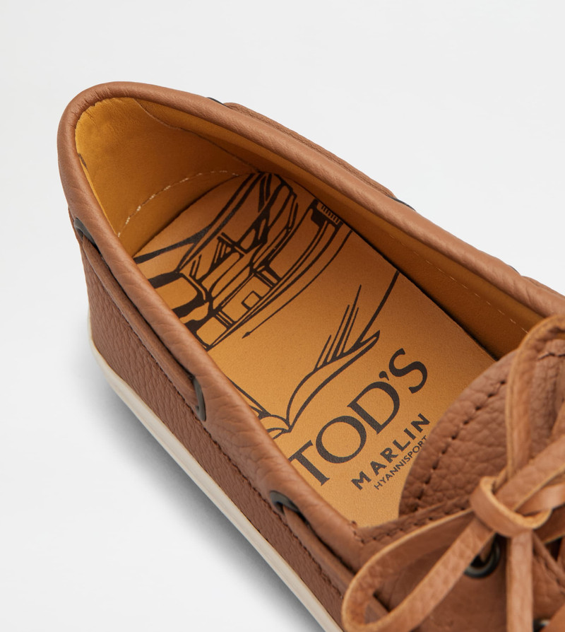BOAT SHOES IN LEATHER - BROWN 5