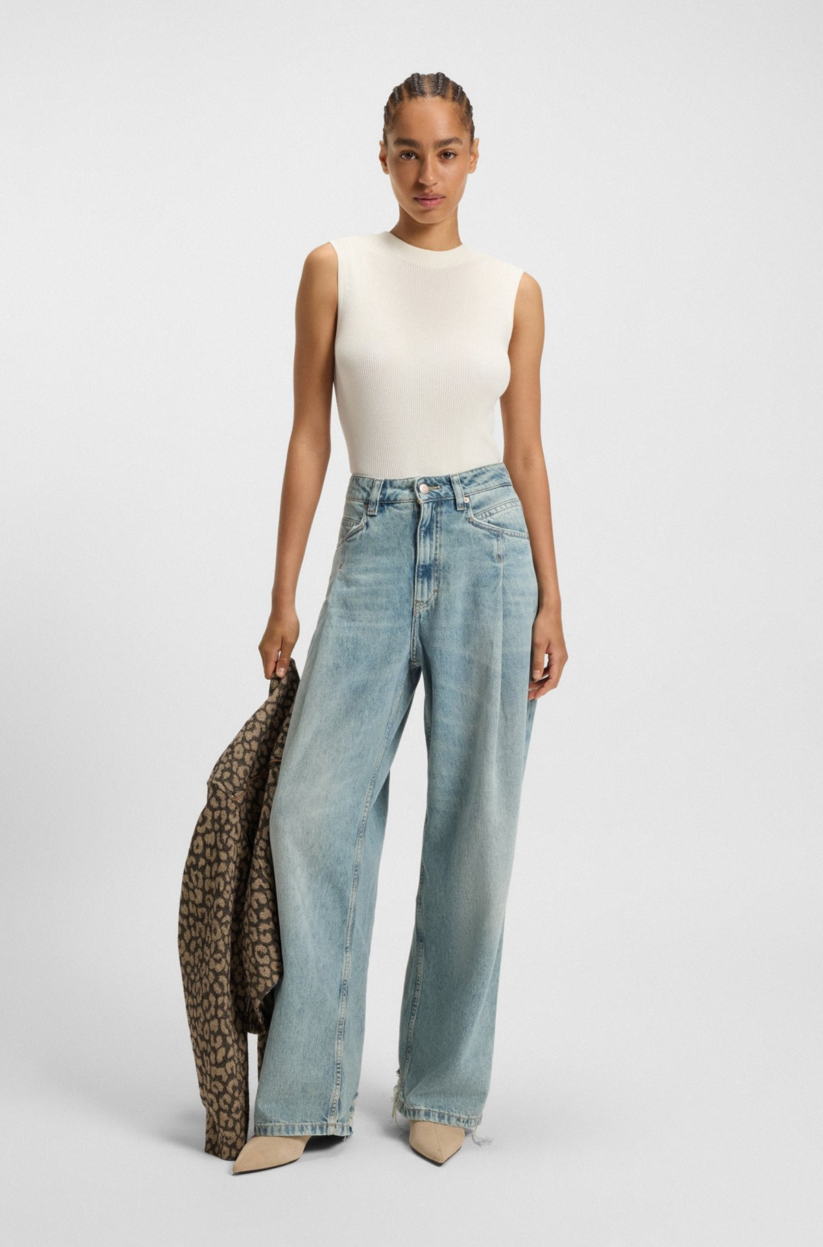 WIDE-LEG JEANS WITH FRONT PLEATS - 3