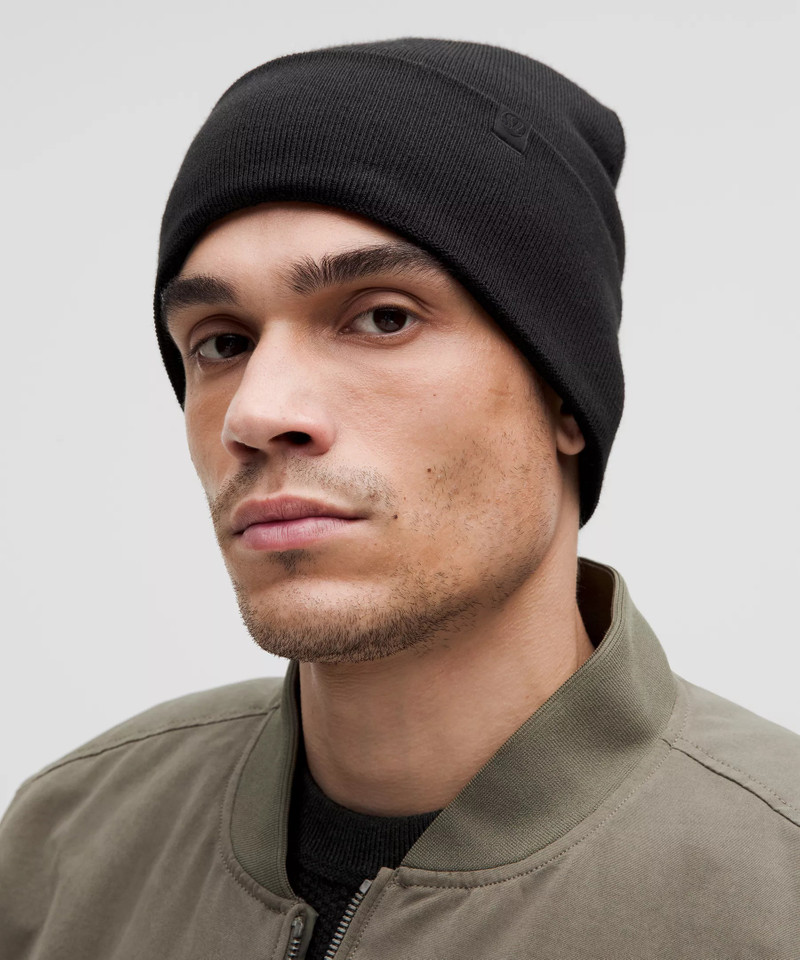 lululemon Warm Revelation Beanie outlook