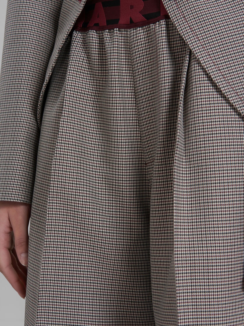 GREY AND RED HOUNDSTOOTH CHECK TROUSERS WITH LOGO WAIST - 4