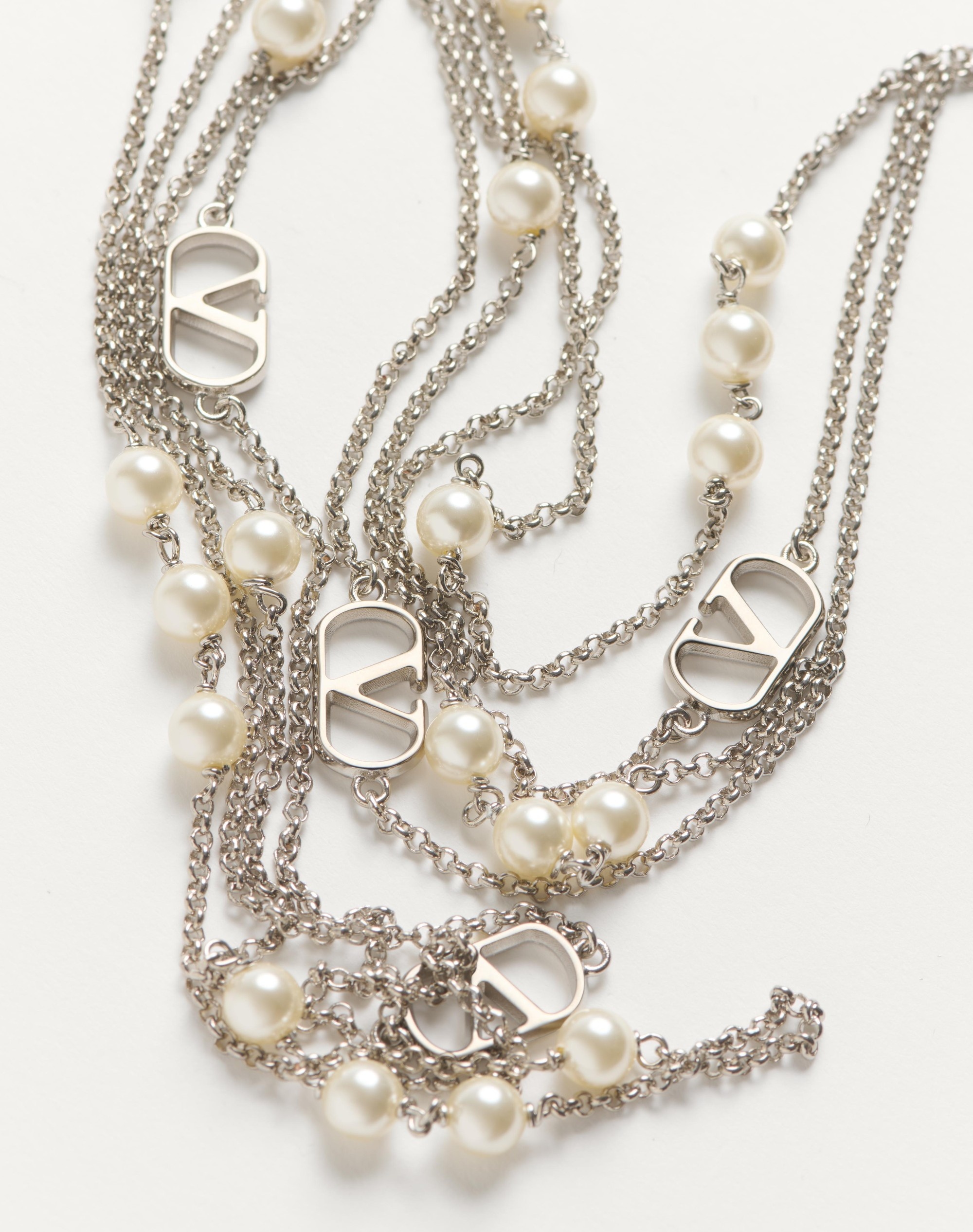 VLOGO SIGNATURE METAL NECKLACE WITH SWAROVSKI® PEARLS - 3