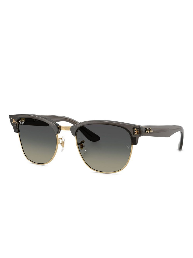 Ray-Ban Clubmaster sunglasses outlook