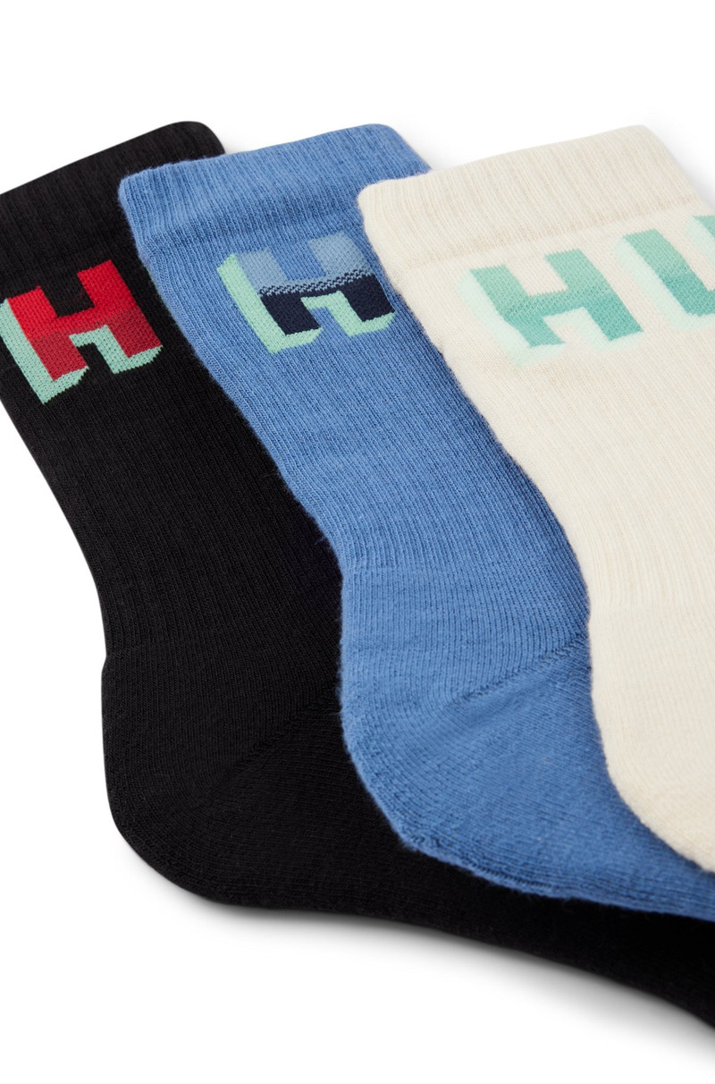 HUGO THREE-PACK OF SHORT-LENGTH SOCKS outlook