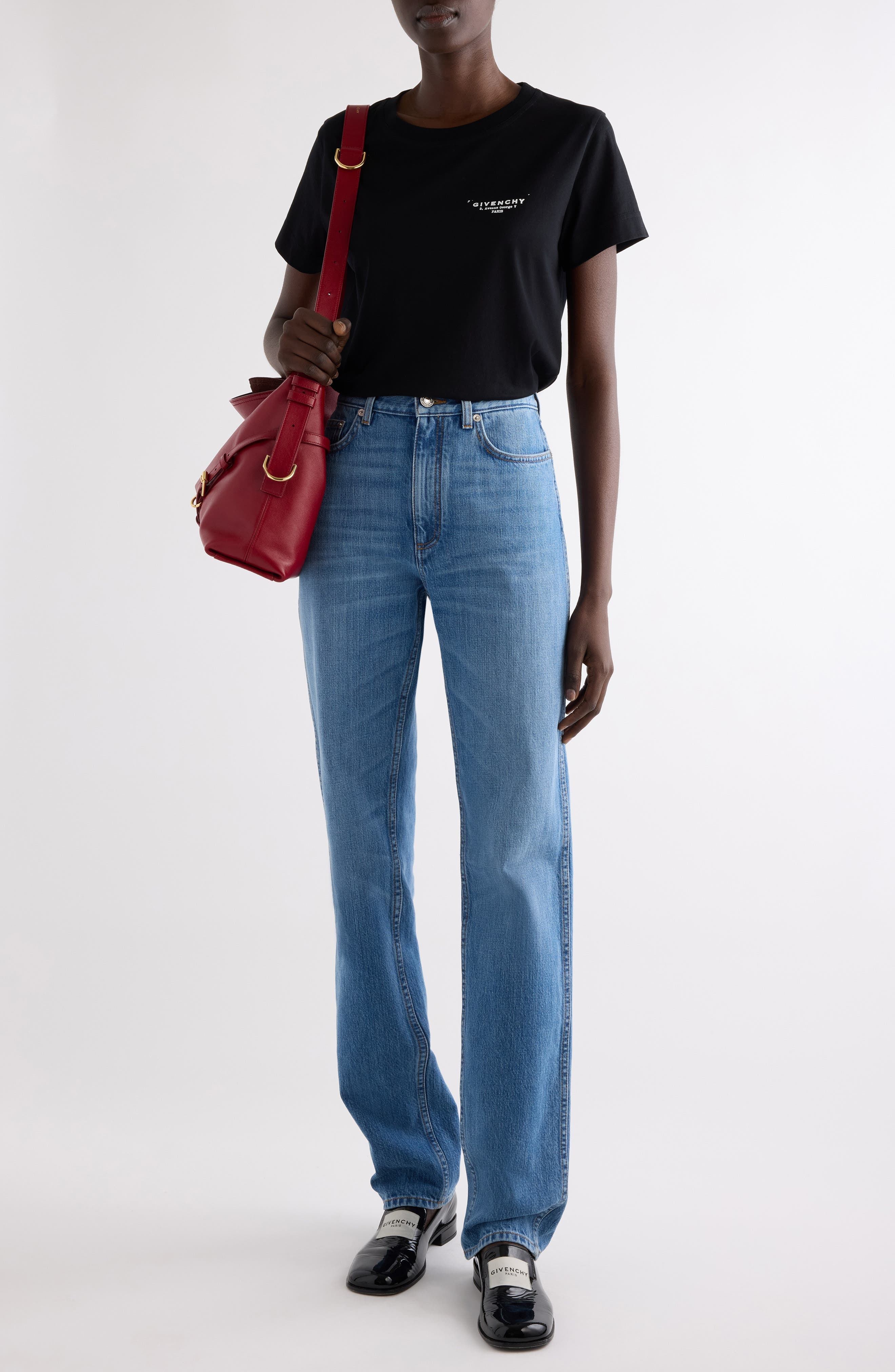 Givenchy Regular Fit Logo Graphic T-Shirt in Black at Nordstrom - 2