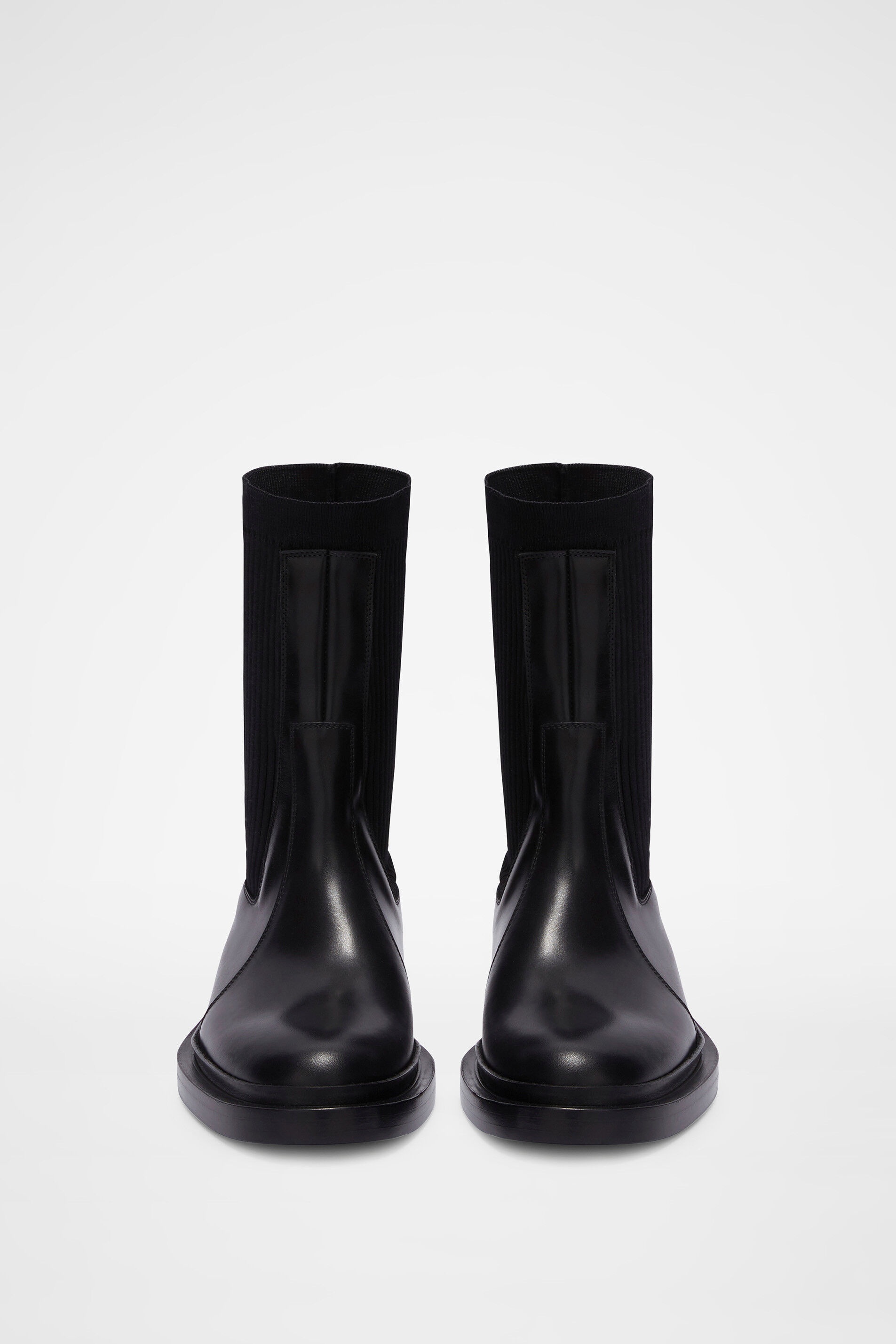 Chelsea Boots - 5