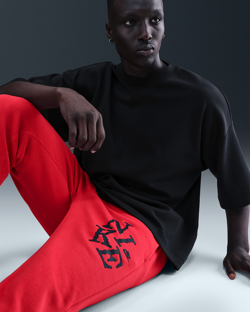 Nike Sportswear Club Men's Cuffed Fleece Joggers 5
