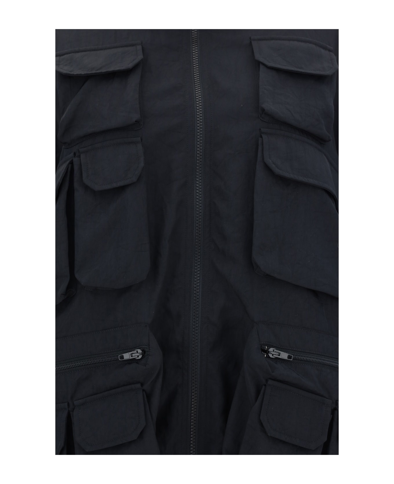 【送料&関税込】Golden Goose Multipockets Windbreaker Jacket Golden Goose Multipockets Windbreaker Jacket In Black | ModeSens