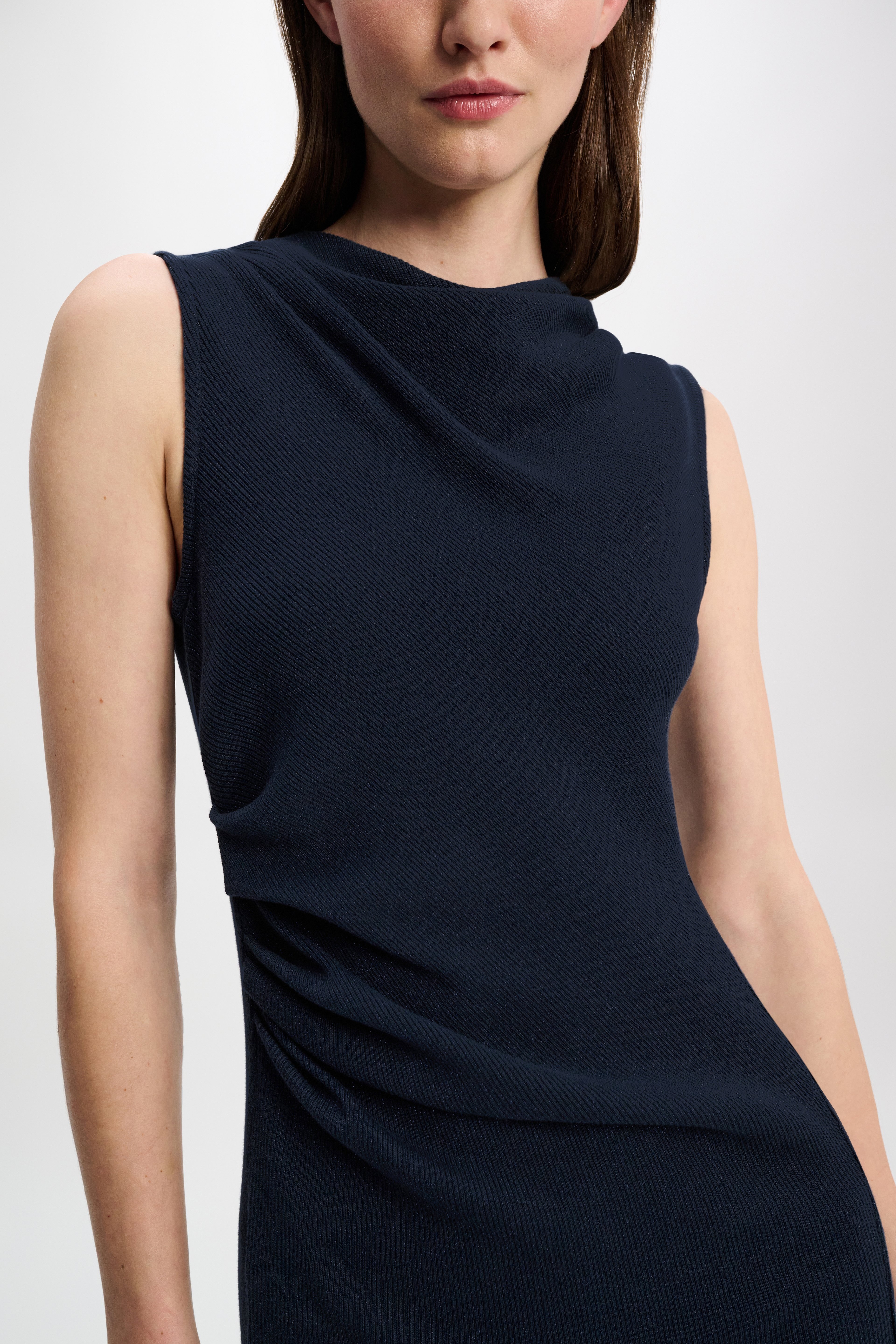 SIMPLY TIMELESS dress - 4