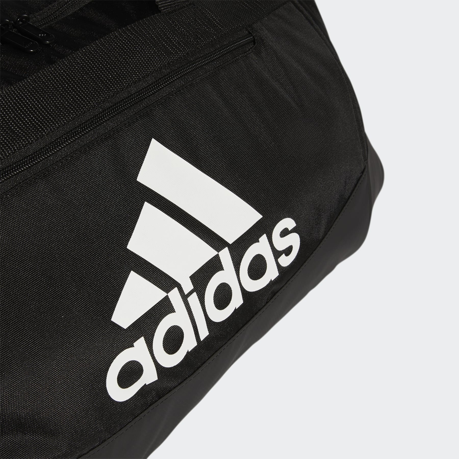 Defender Duffel Bag Medium - 3