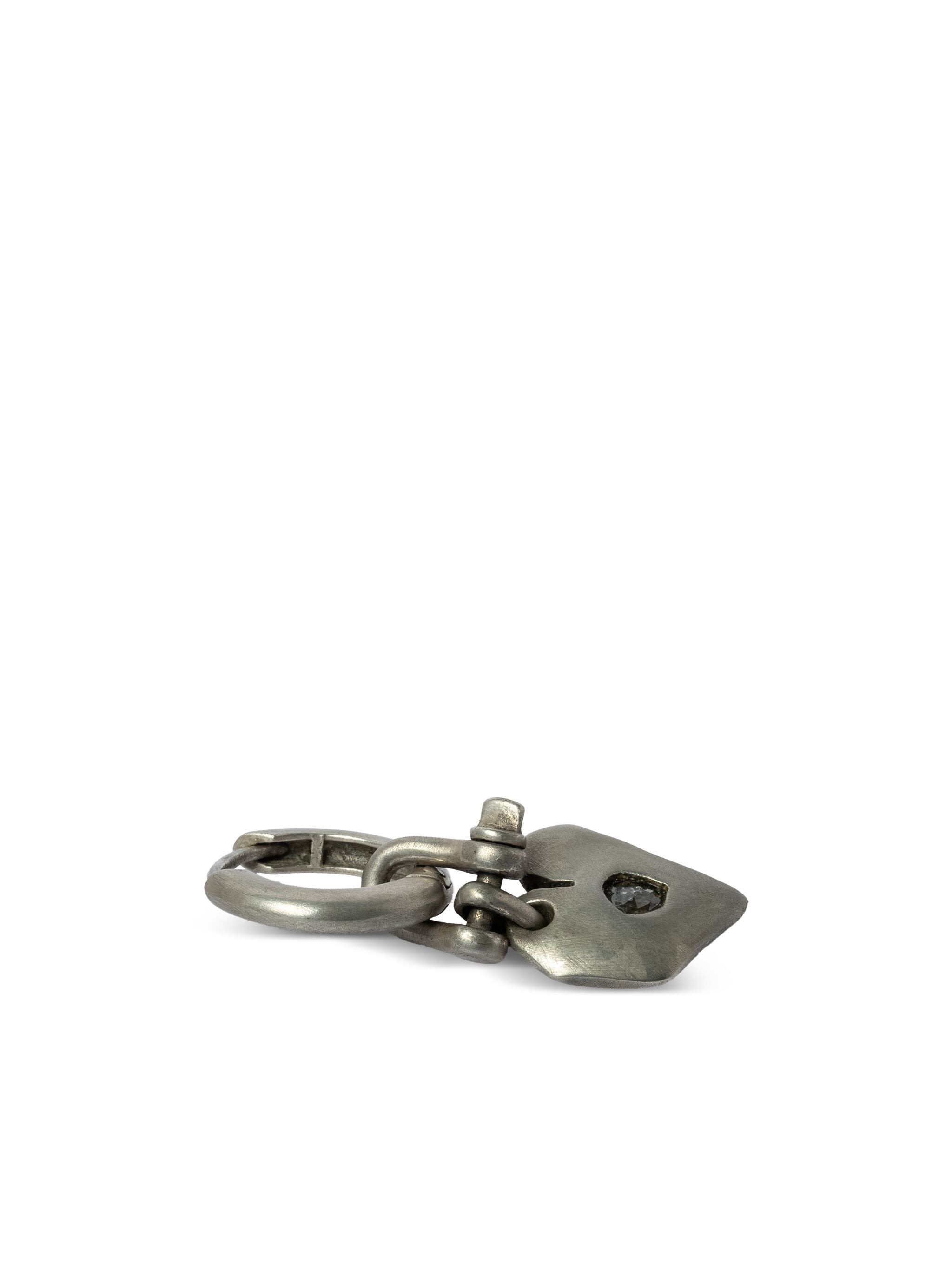 PARTS OF FOUR Jazz's Solid Heart Earring (Extra Small, 0.2 CT, Tiny Faceted Diamond Slab, DA+FCDIA) - 2