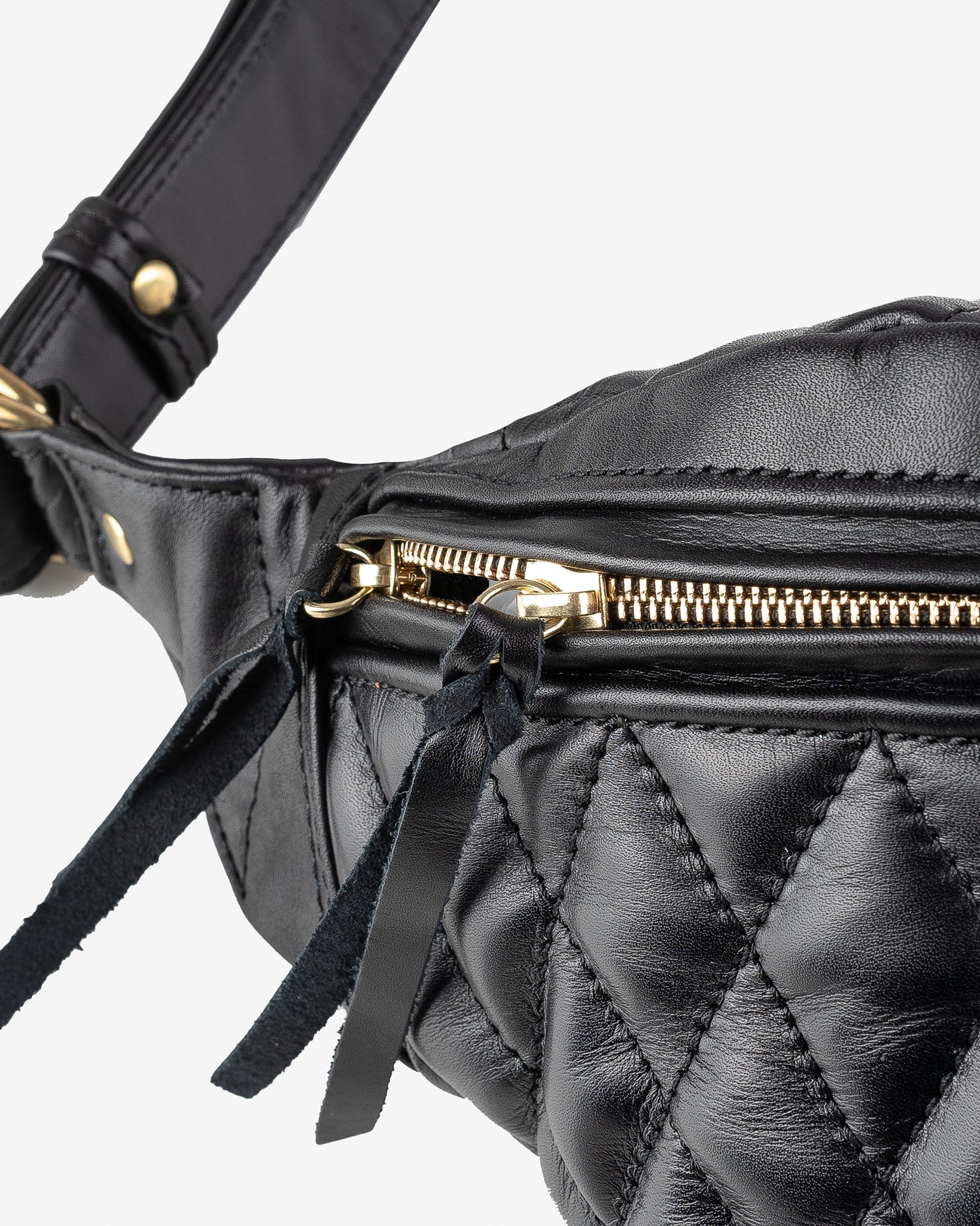 IHE-45-BLK Diamond Stitched Leather Waist Bag - Black - 6
