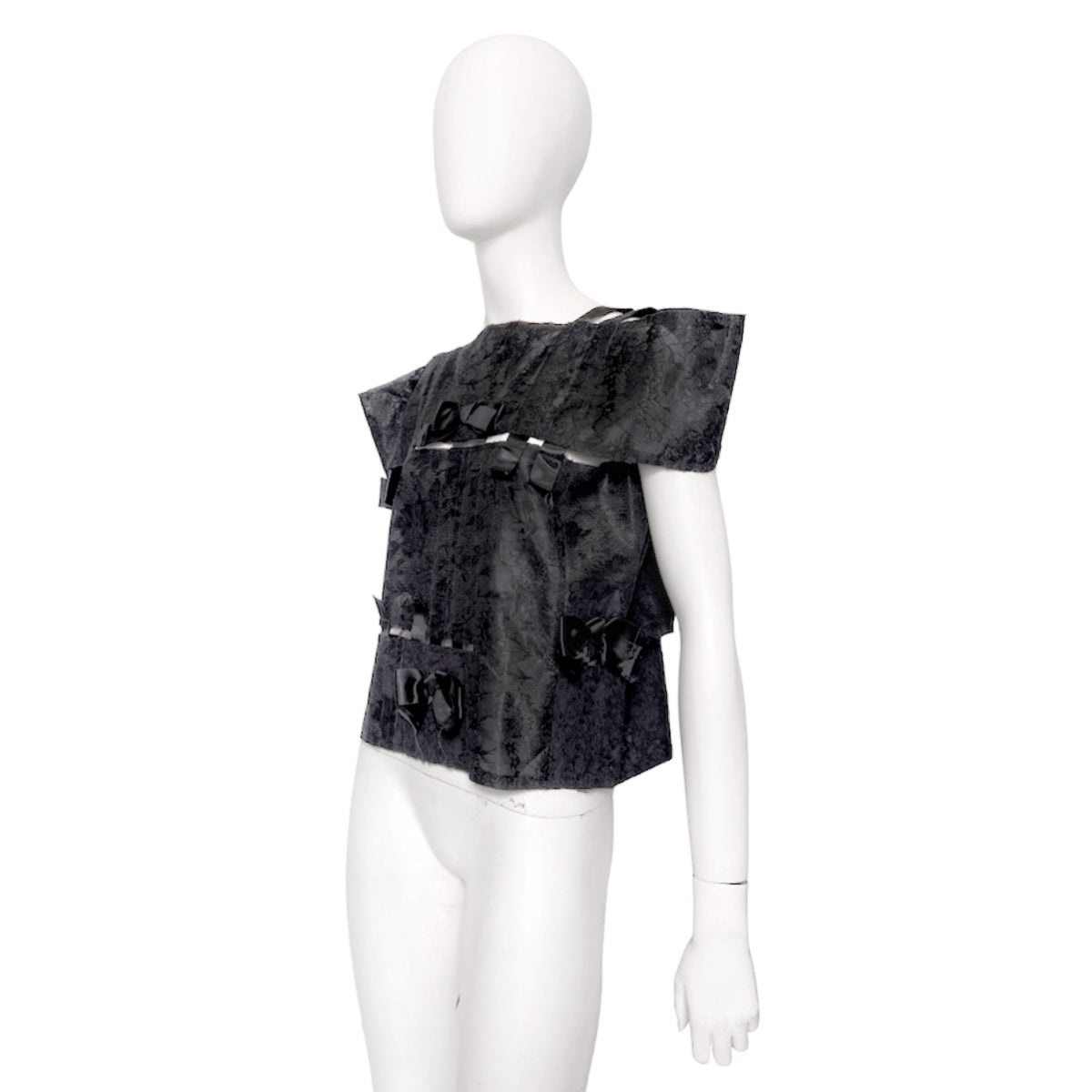 Comme des Garçons Fall 2015 Floral Lace top with Ribbons - 3