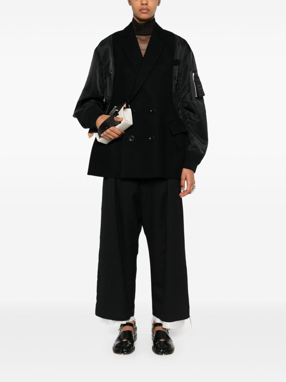 24 07503-BLACK 001 - 2