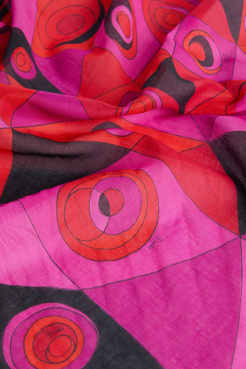 COTTON SARONG WITH MIXED PRINTS 4